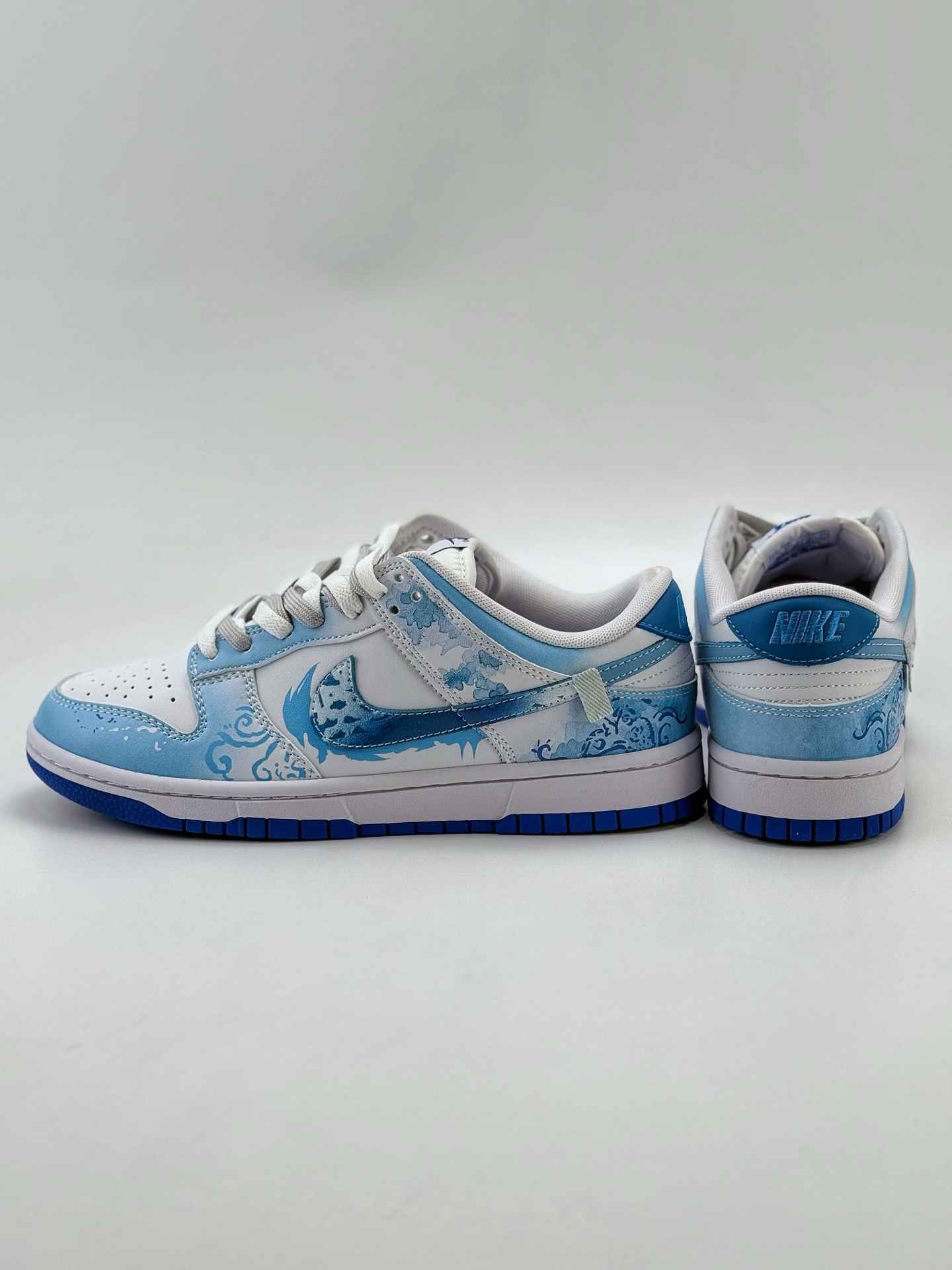 Nike SB Dunk Low 龙之子 龙年限定 青花瓷蓝白 新中式 蓝白 DV0831-104