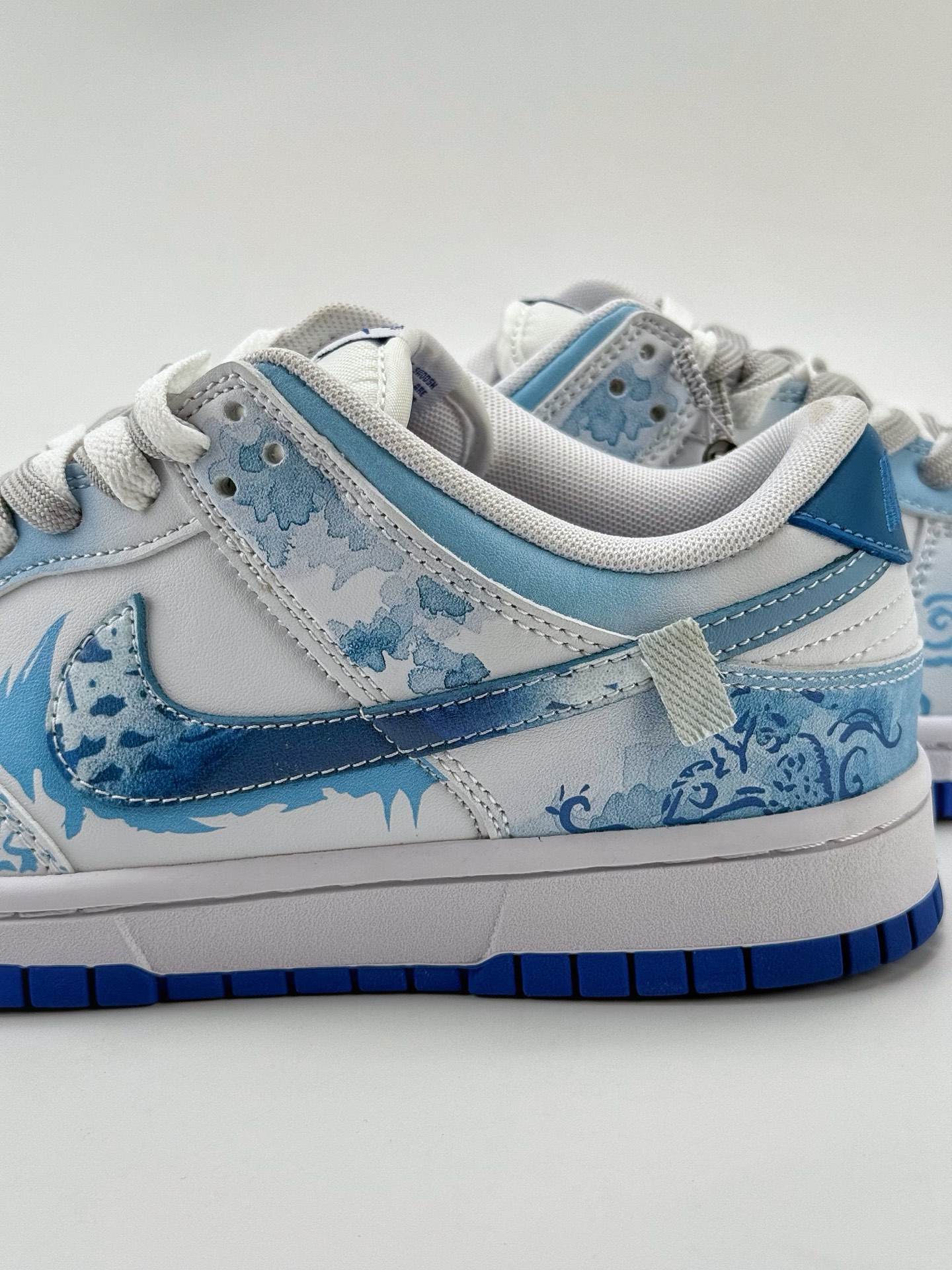 Nike SB Dunk Low 龙之子 龙年限定 青花瓷蓝白 新中式 蓝白 DV0831-104