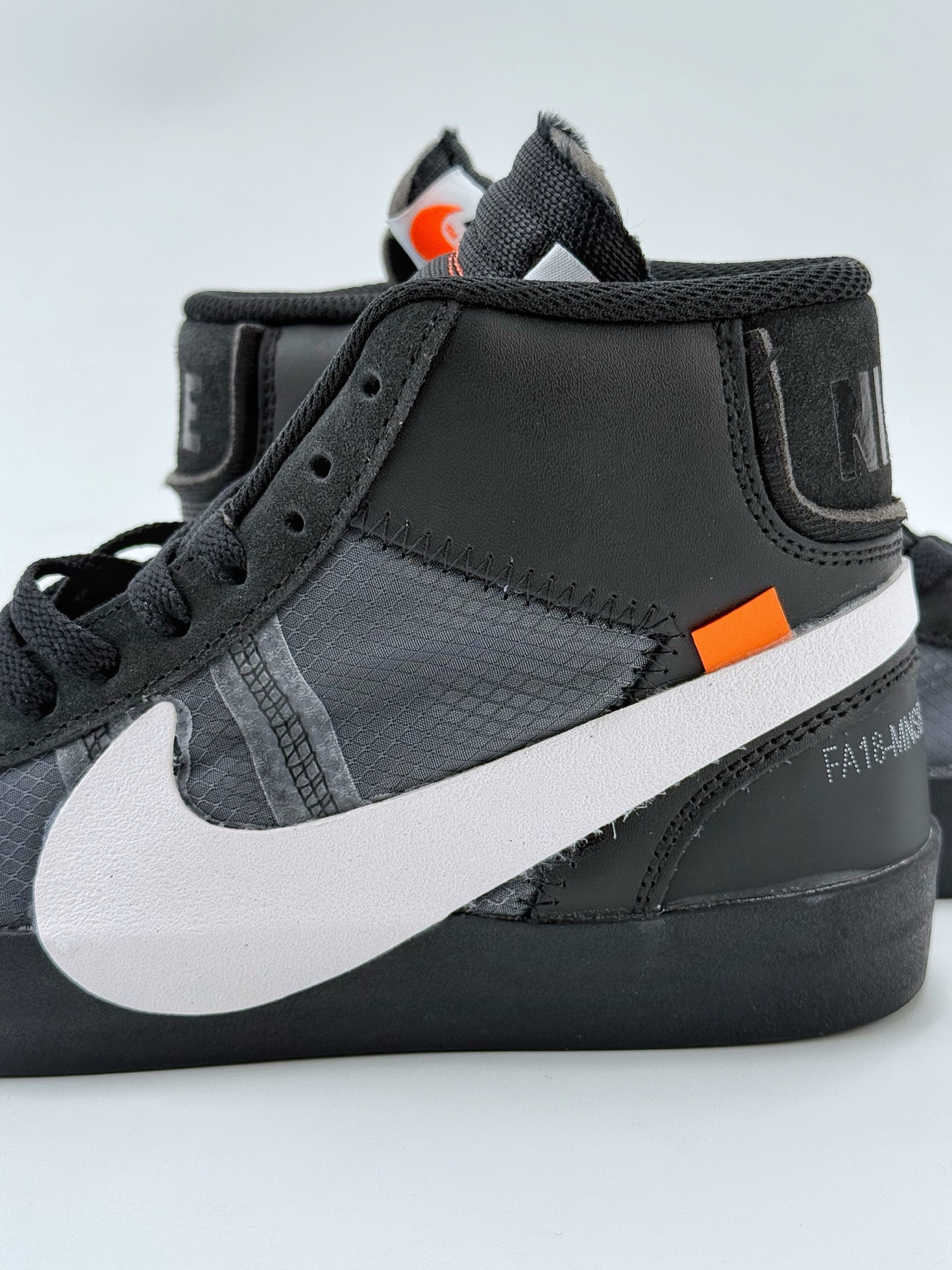 Nike Blazer Wolf x OFF-WHITE Grim Reaper 万圣节 黑白 AA3832-001