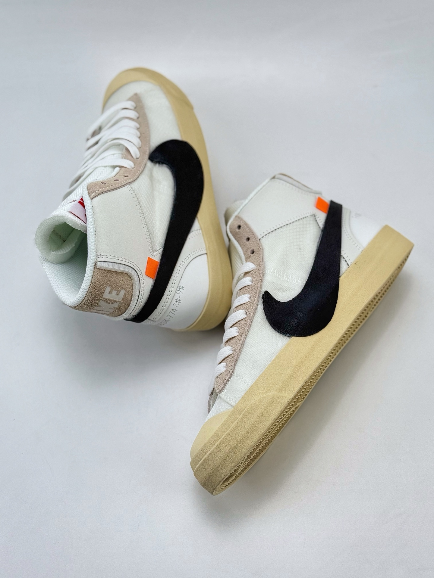 Nike Blazer Wolf x OFF-WHITE ”The The” 米白 AA3832-100