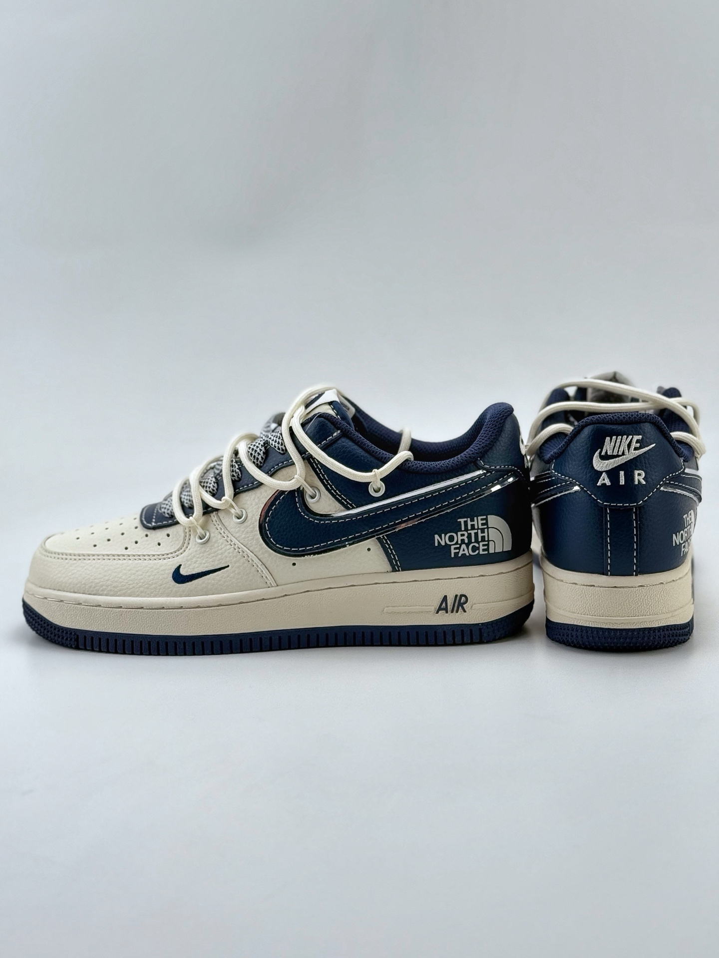 Nike Air Force 1 Low 07 x The North Face 白蓝小钩绑带满天星  SJ1198-107