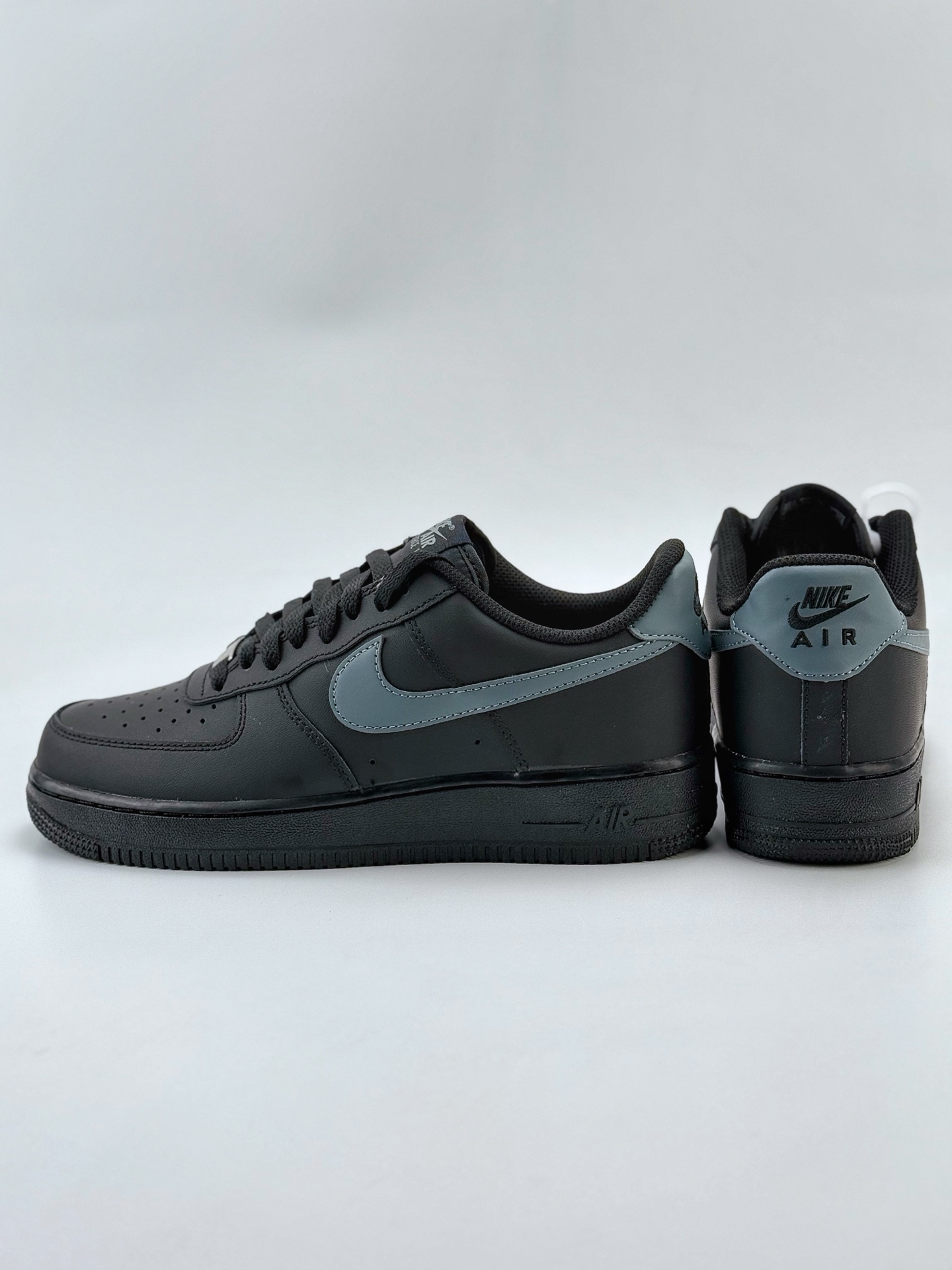Nike Air Force 1 Low 07 ”Black/Cool Grey” 黑灰  FJ4146-003
