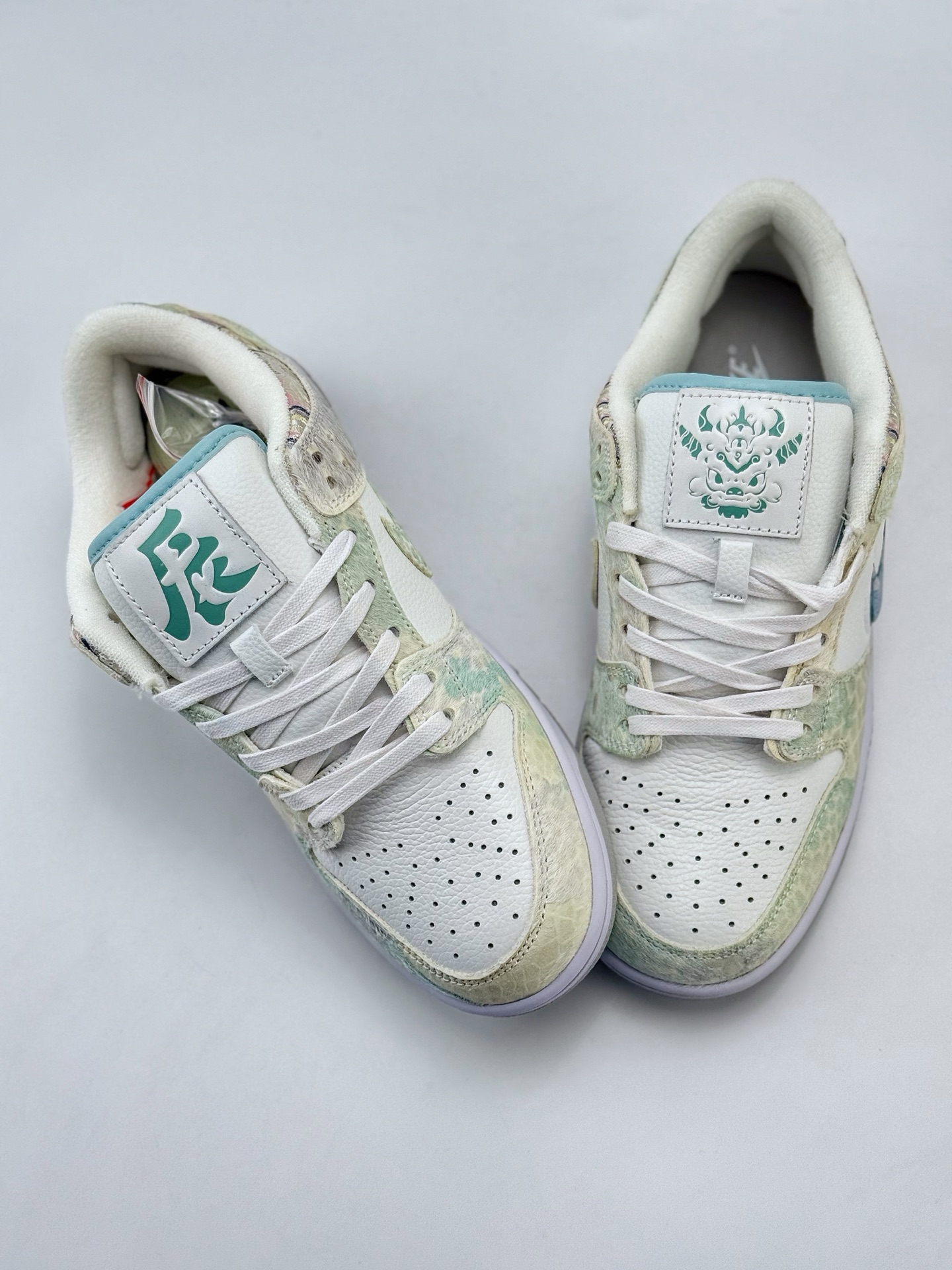 Nike SB Dunk Low 蒸汽木偶 CNY龙年限定 三太子敖丙 换皮 白青  DV0831-101