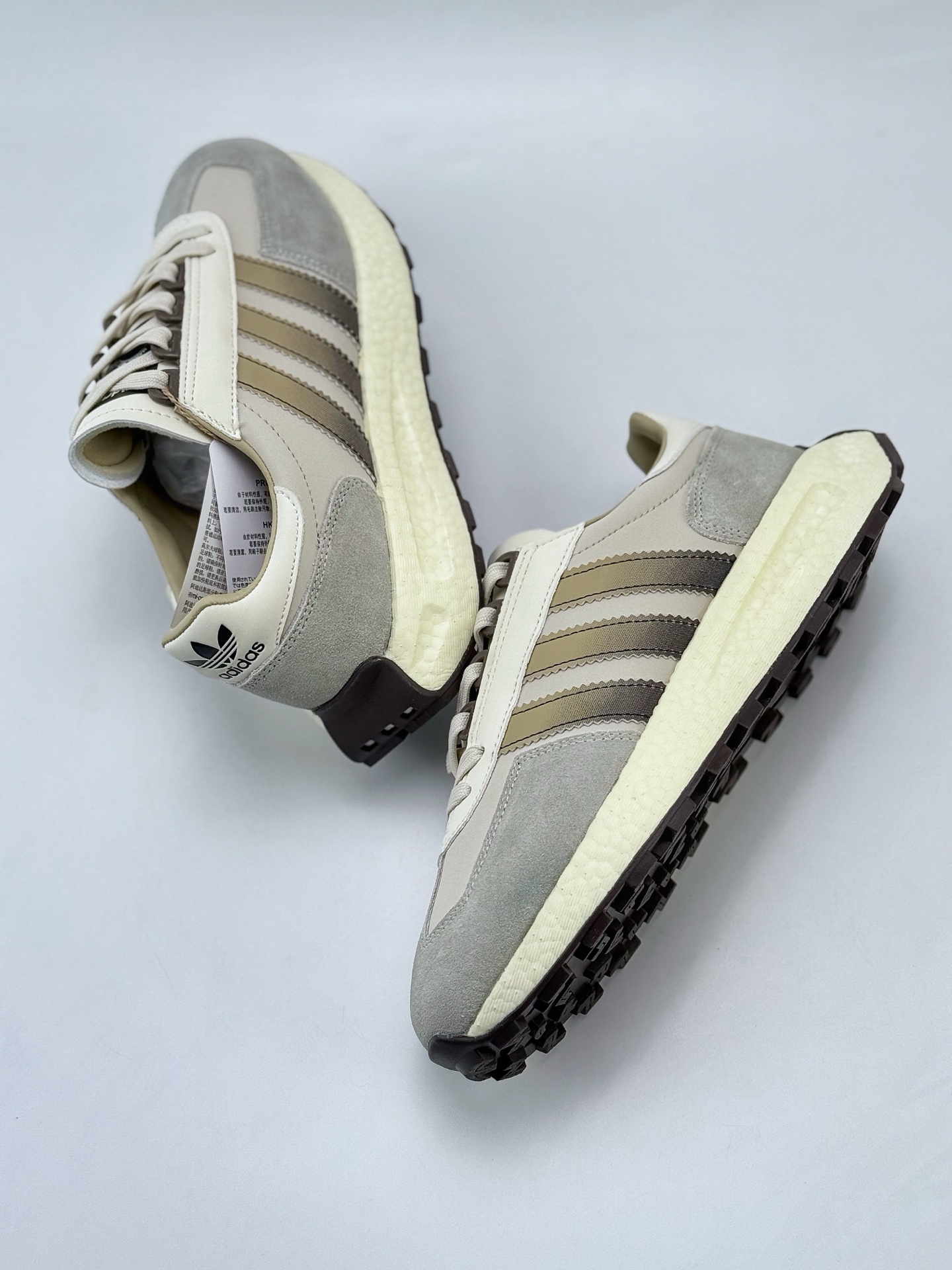 adidas Racing E5 Boost Prototype 速度轻盈复古系列 百搭透气运动慢跑鞋 JH7189