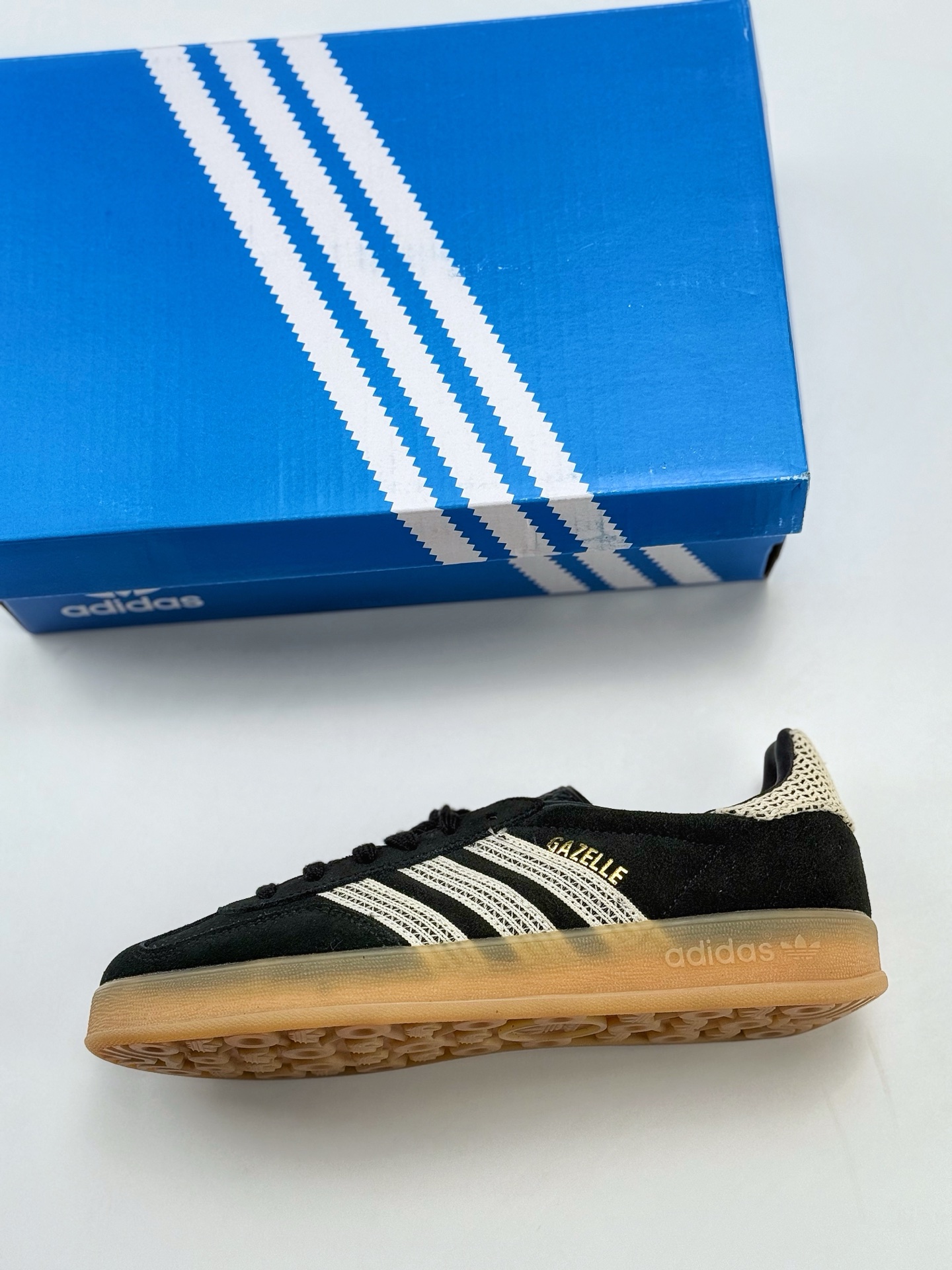 adidas Originals Gazelle INdoor 黑 三叶草休闲防滑耐磨低帮板鞋 JI2755