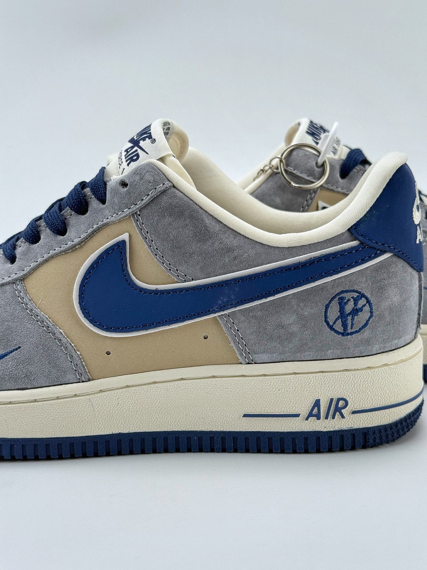 Nike Air Force 1 Low 07 x Vlone 灰棕蓝小钩  KK1988-045