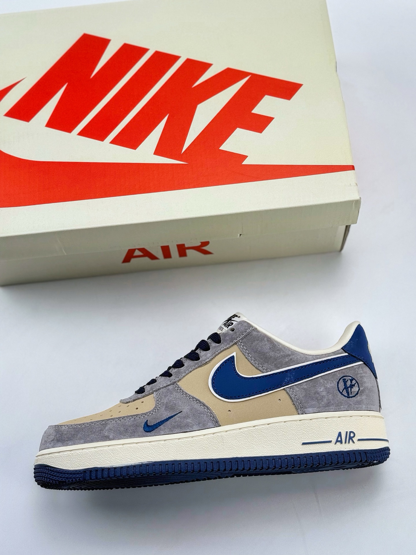Nike Air Force 1 Low 07 x Vlone 灰棕蓝小钩  KK1988-045