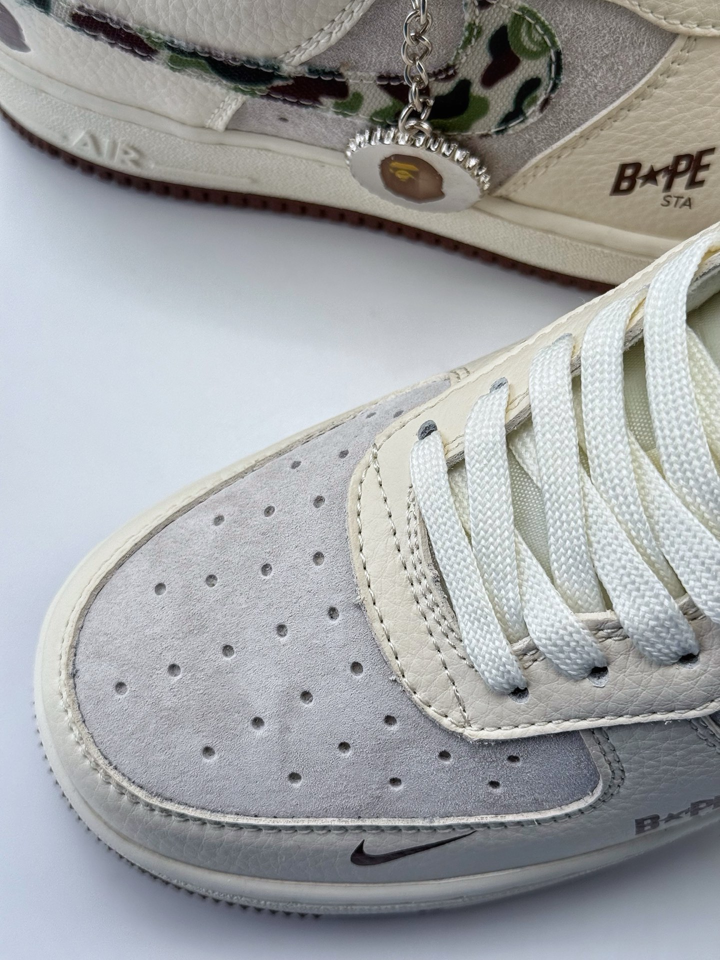 Nike Air Force 1 Low 07 x BAPE 白棕小钩 DF0188-030
