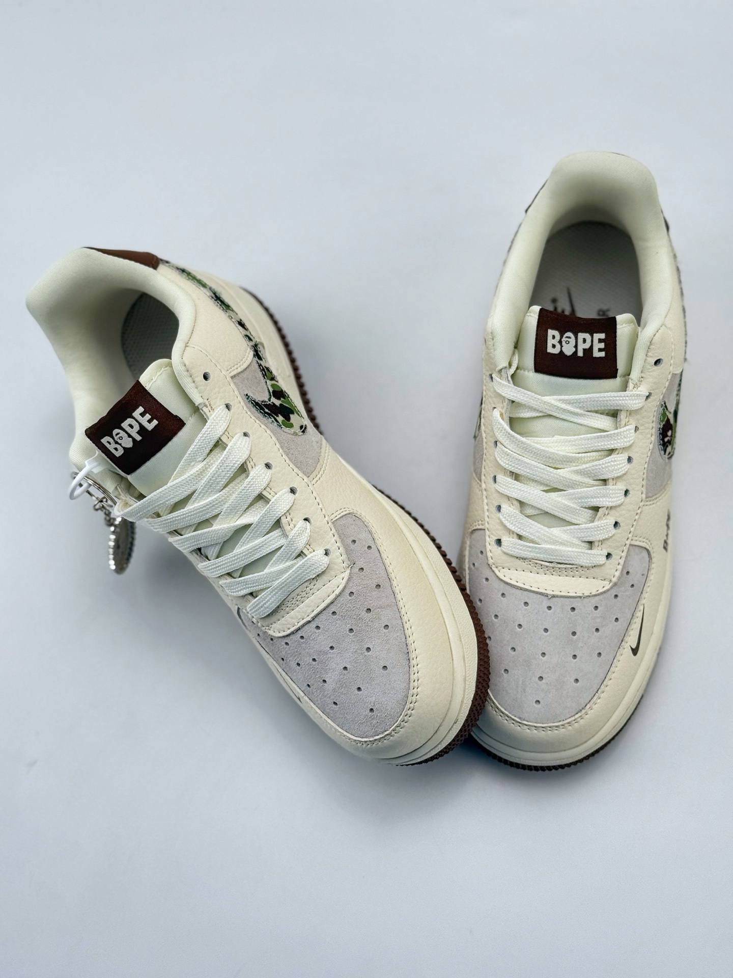 Nike Air Force 1 Low 07 x BAPE 白棕小钩 DF0188-030