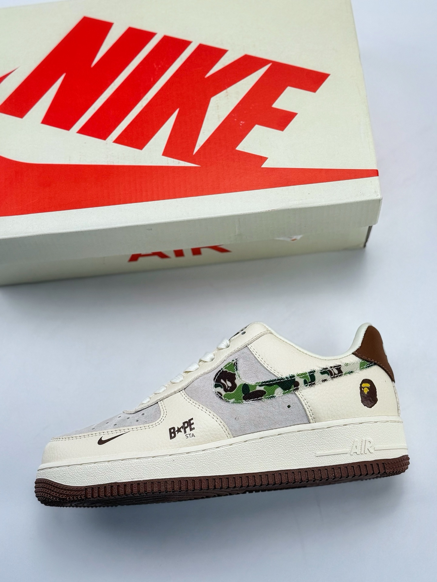 Nike Air Force 1 Low 07 x BAPE 白棕小钩 DF0188-030
