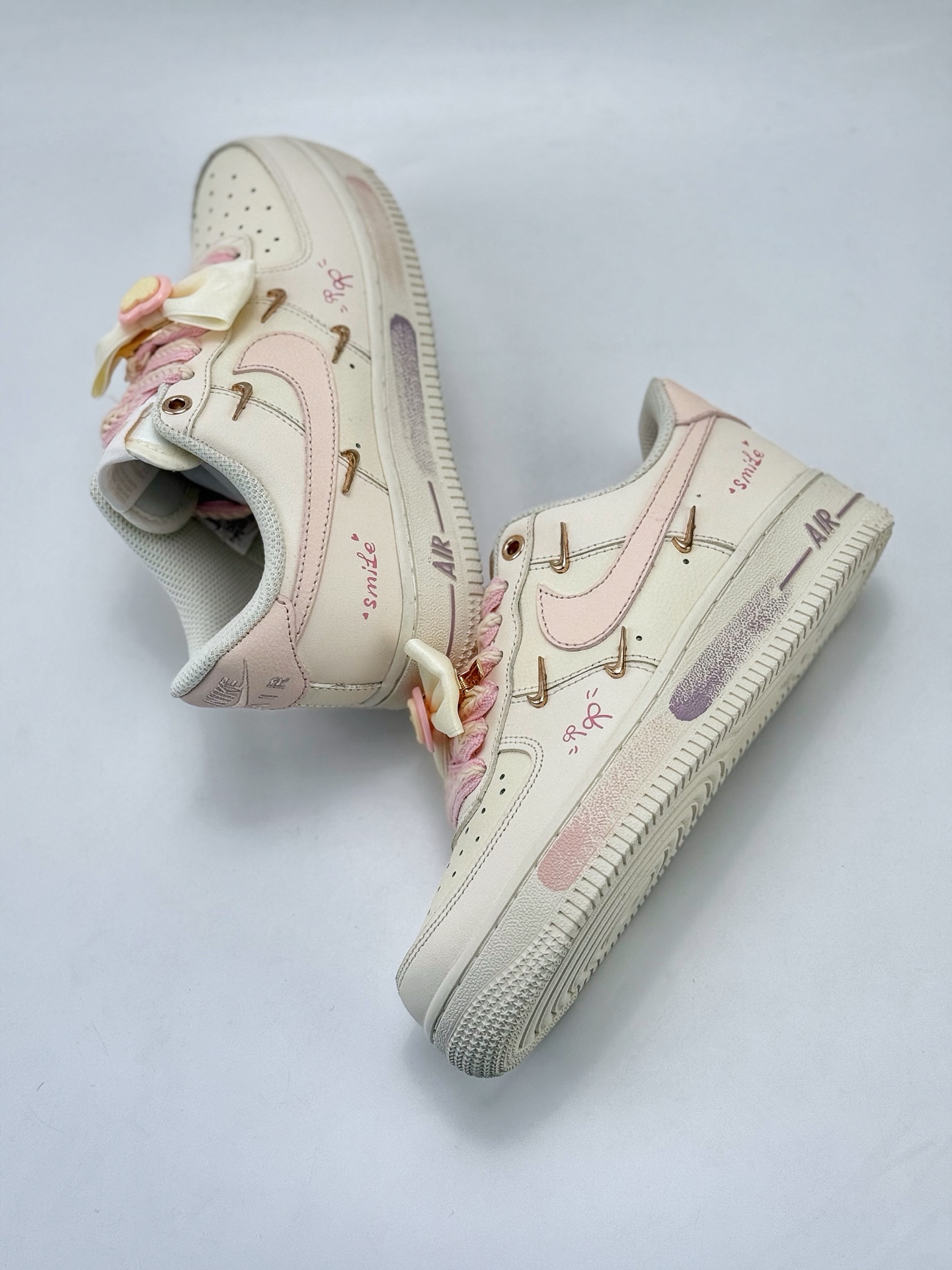Nike Air Force 1 Low 07 蝴蝶结 少女感 白粉四金铁钩  FC1122-333