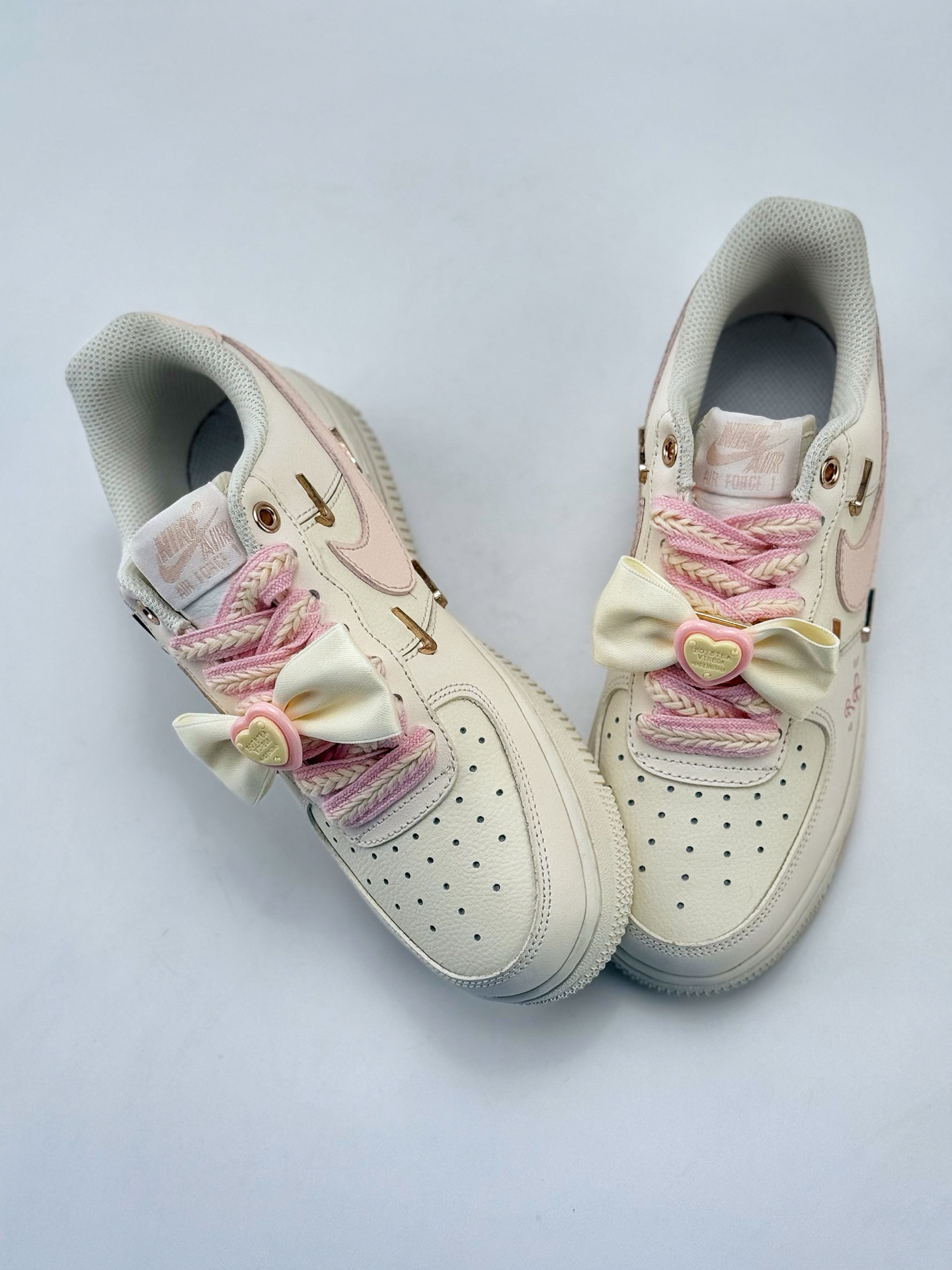 Nike Air Force 1 Low 07 蝴蝶结 少女感 白粉四金铁钩  FC1122-333