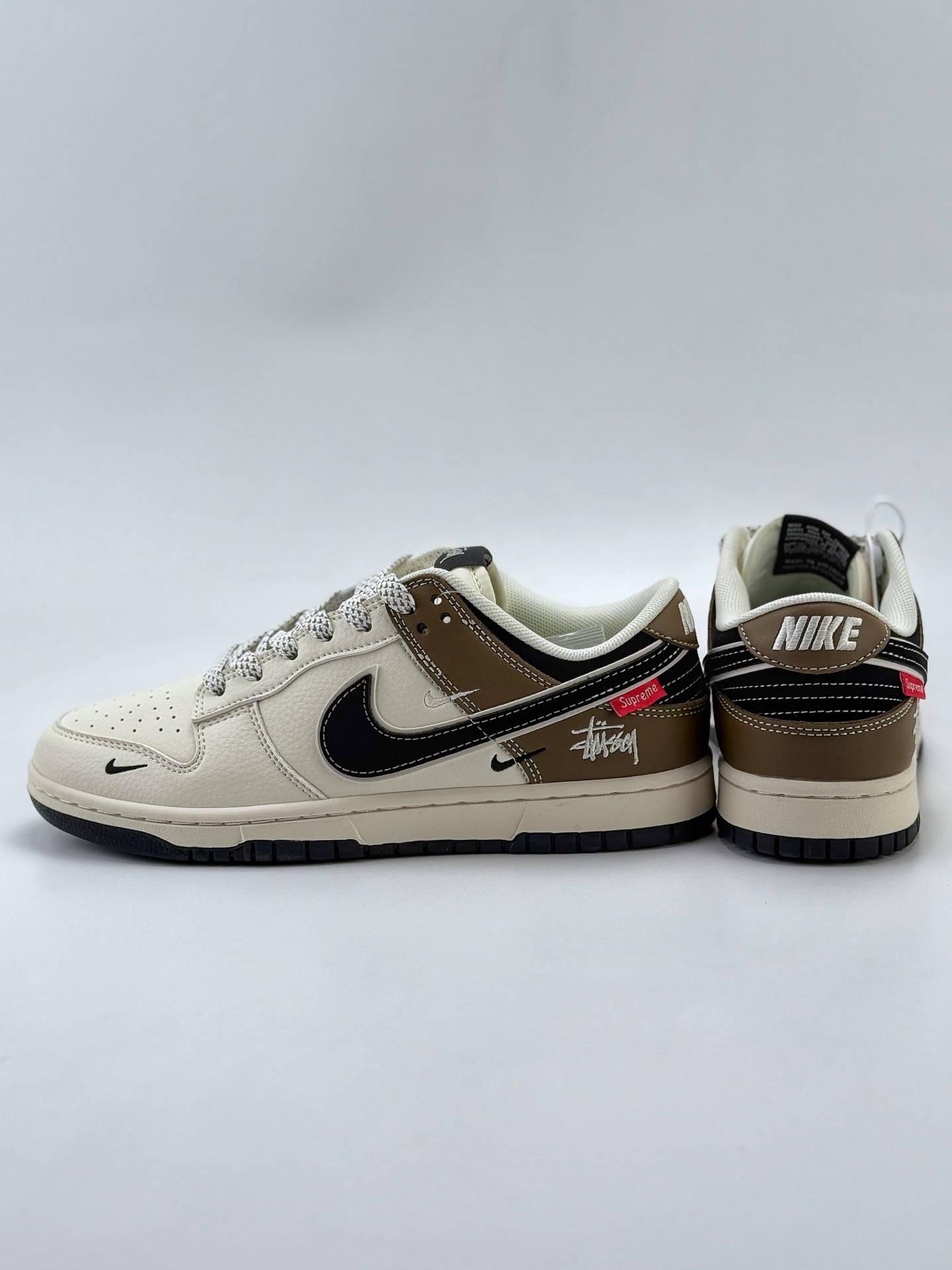 Nike SB Dunk Low x Stussy x Supreme 白棕黑三小钩满天星 XS6089-502