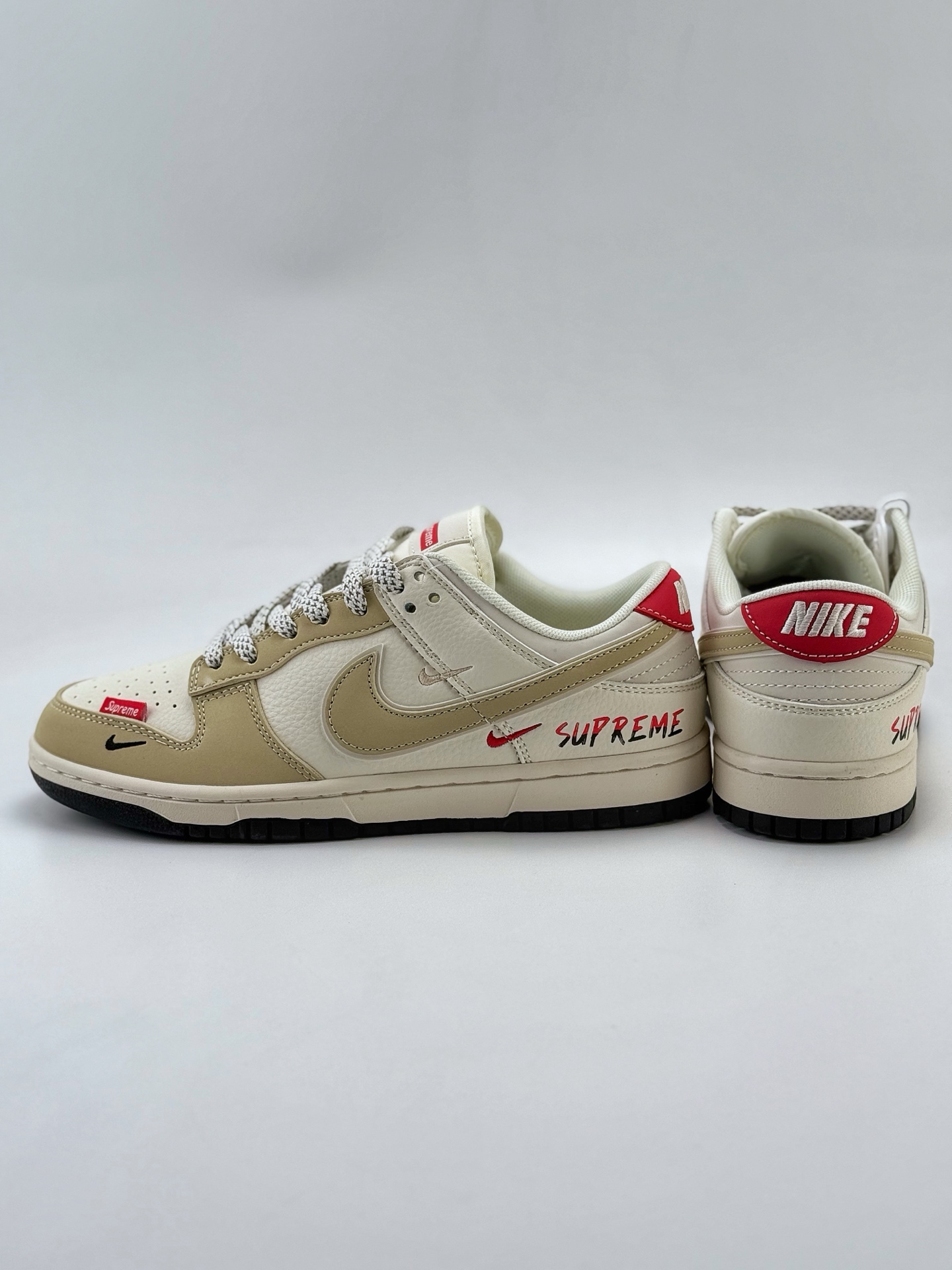Nike SB Dunk Low x Supreme 白黄红三小钩满天星  XS6089-506