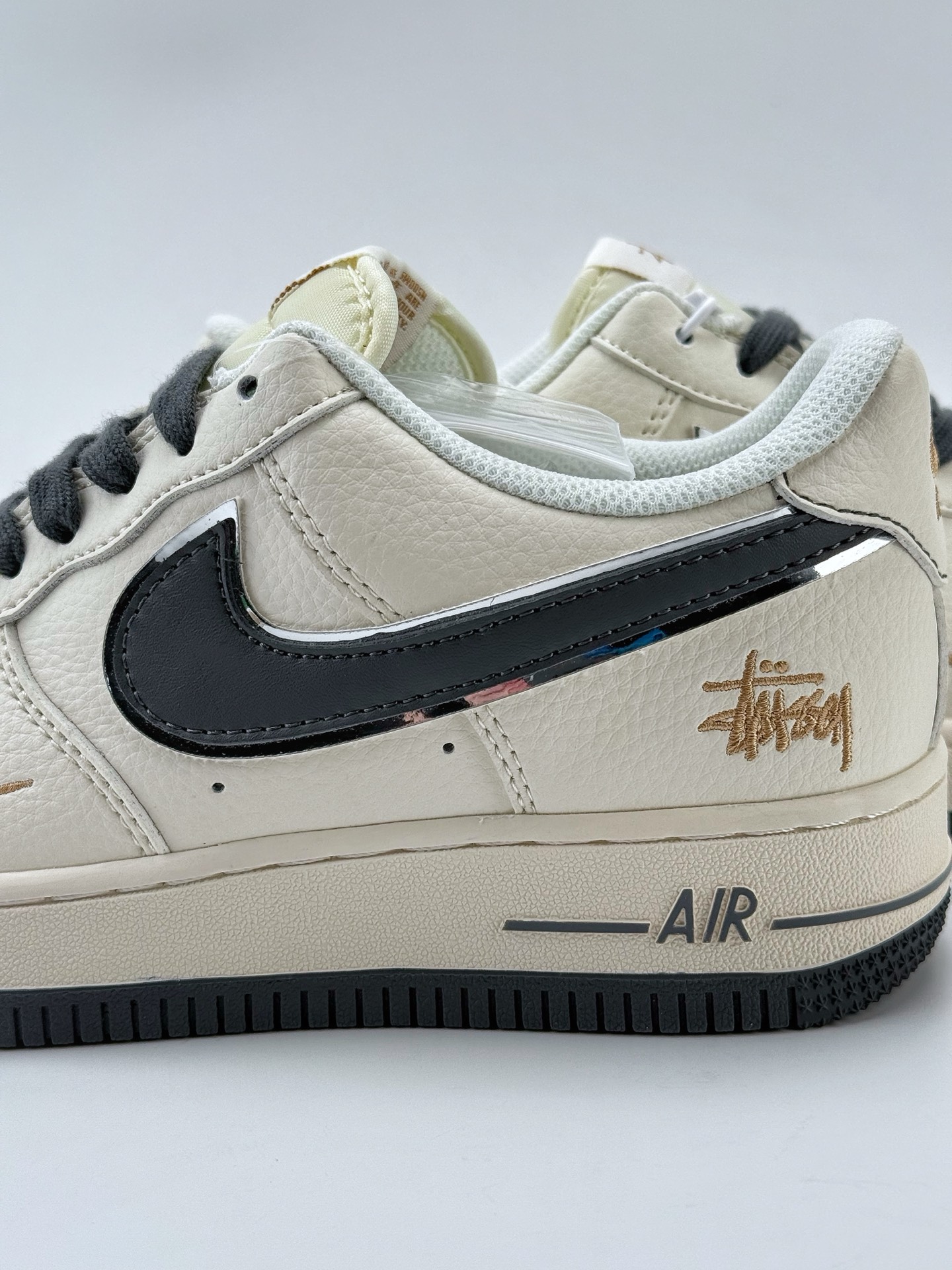 Nike Air Force 1 Low 07 x Stussy 白蓝金小钩  XZ6188-705