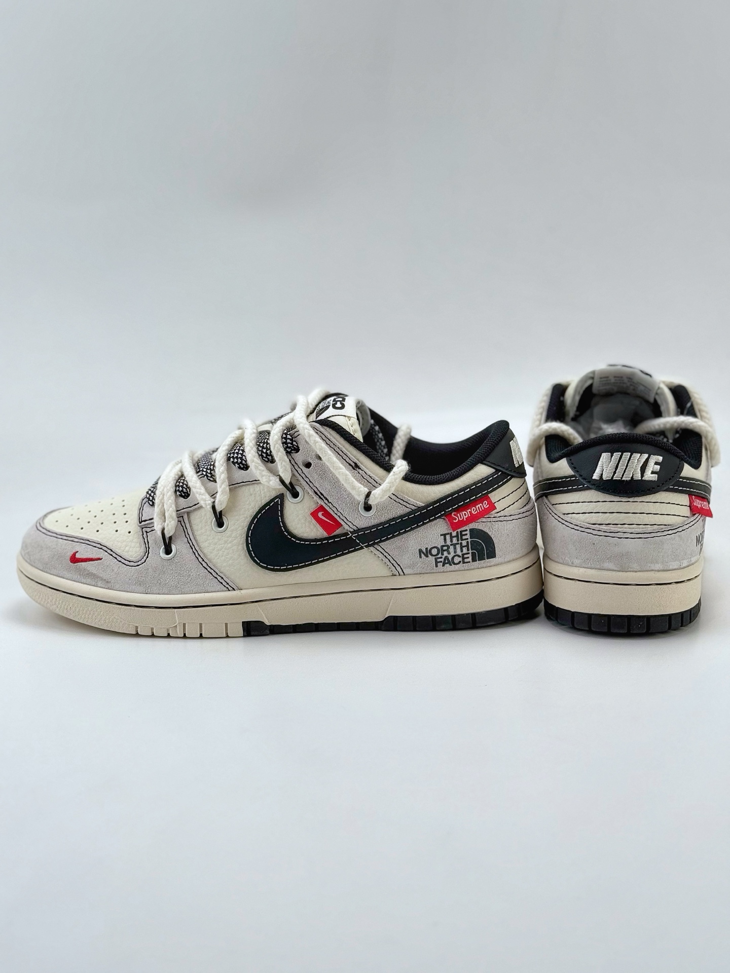 Nike SB Dunk Low x The North Face x Supreme 白黑缝线红小钩绑带 YX5066-231