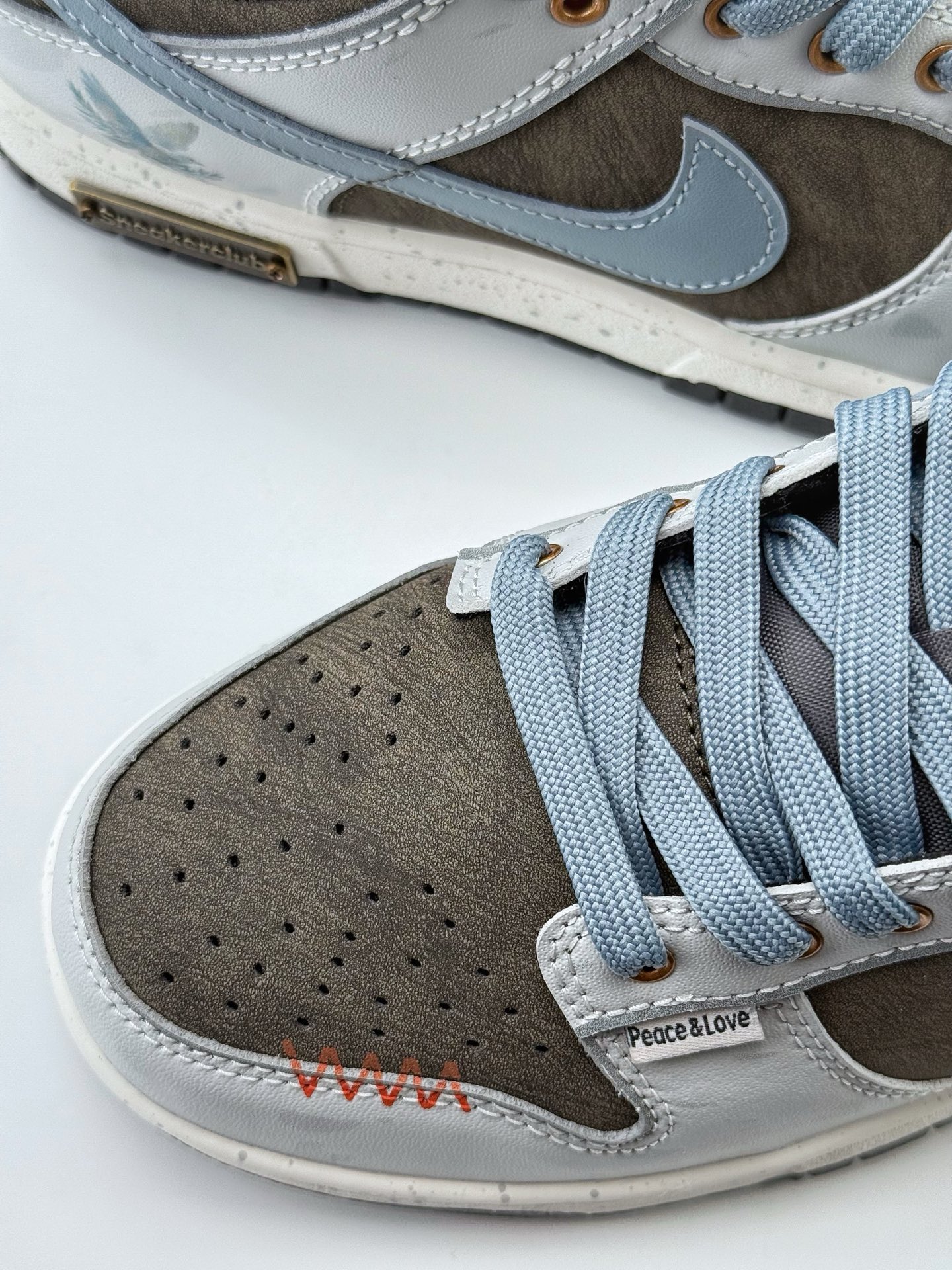 Nike SB Dunk Low 爱与和平 灰棕 复古做旧  GB1220-010