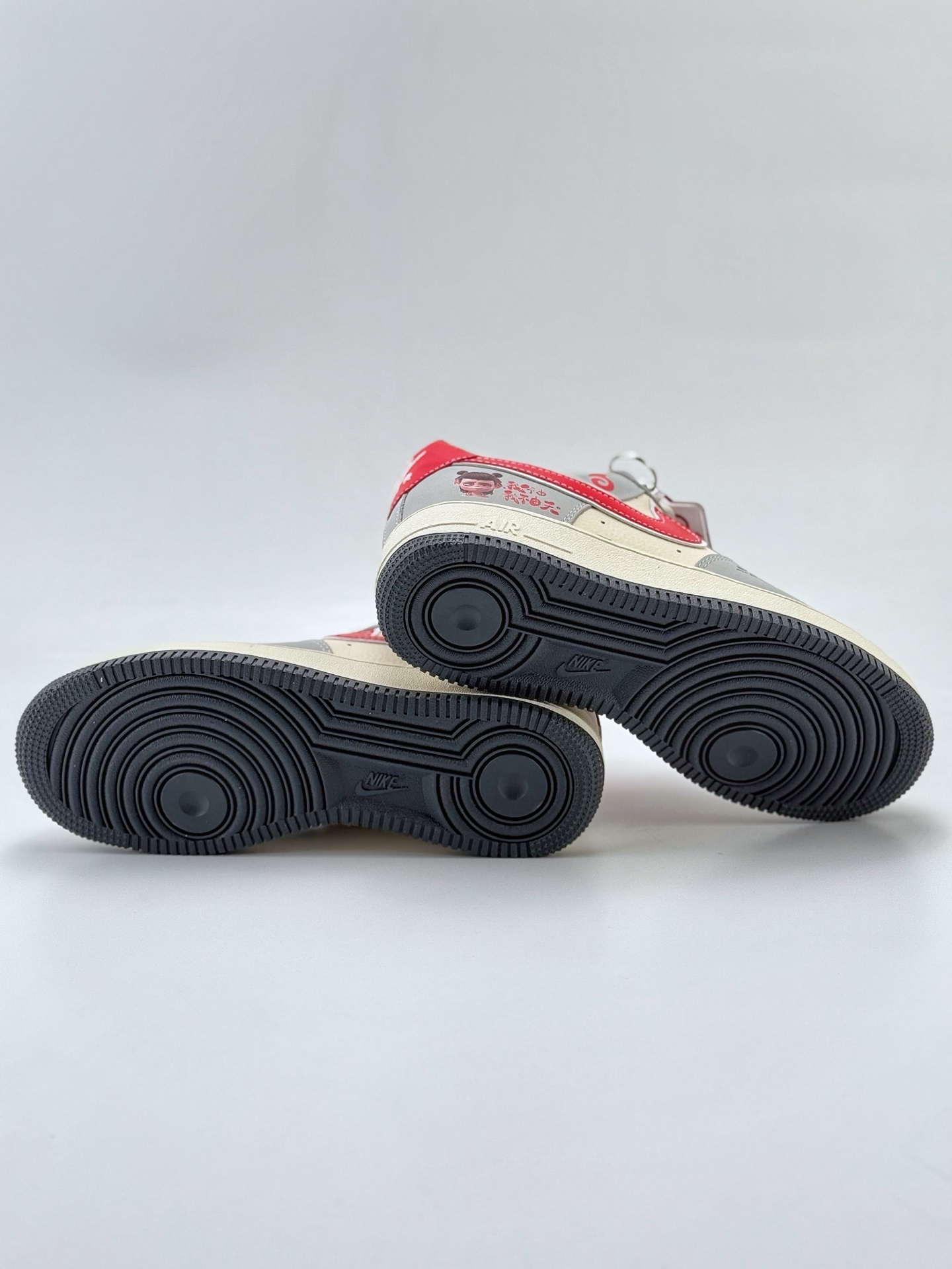 Nike Air Force 1 Low 07 哪吒 白灰红涂鸦 DF0188-046