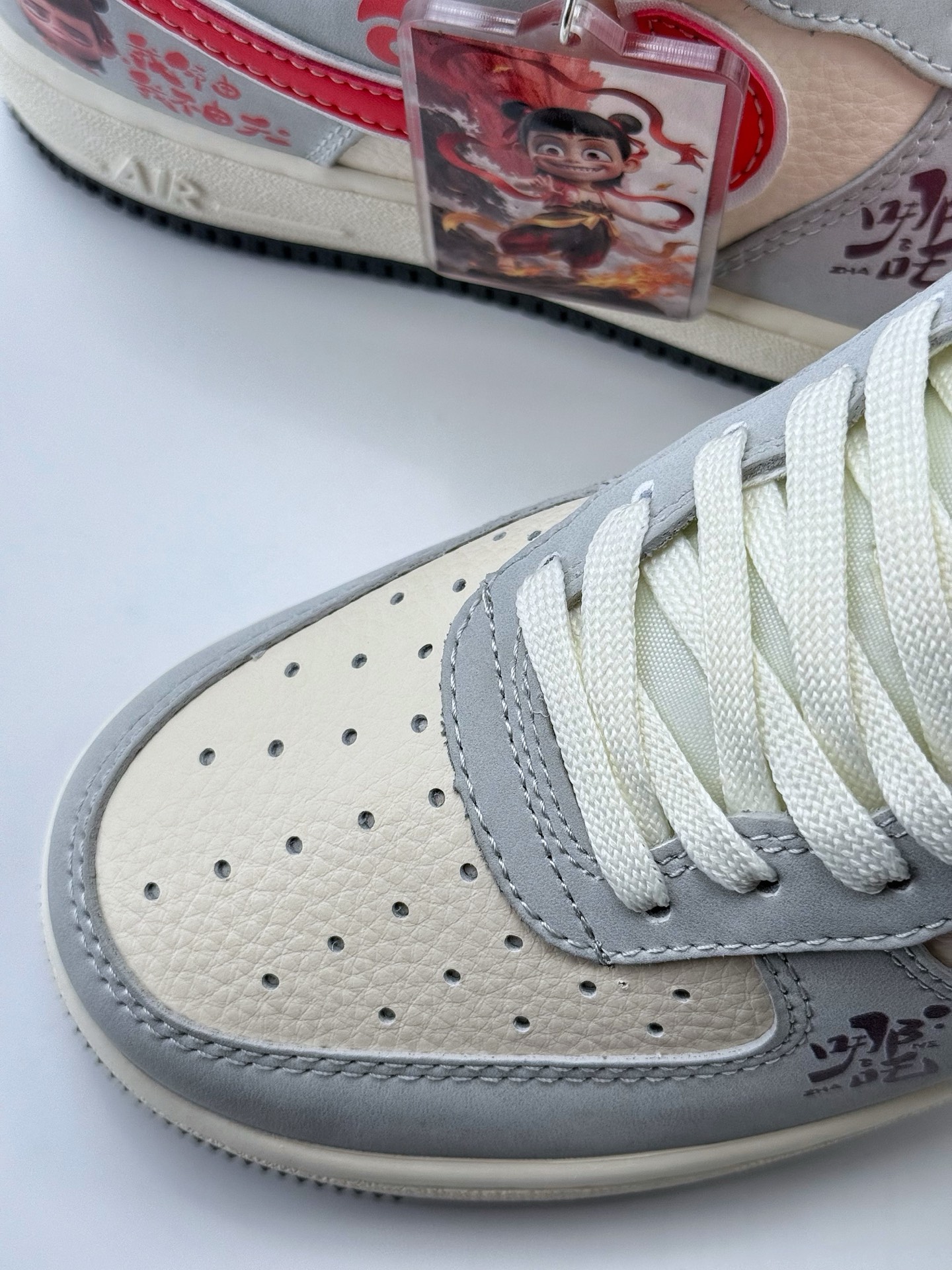 Nike Air Force 1 Low 07 哪吒 白灰红涂鸦 DF0188-046