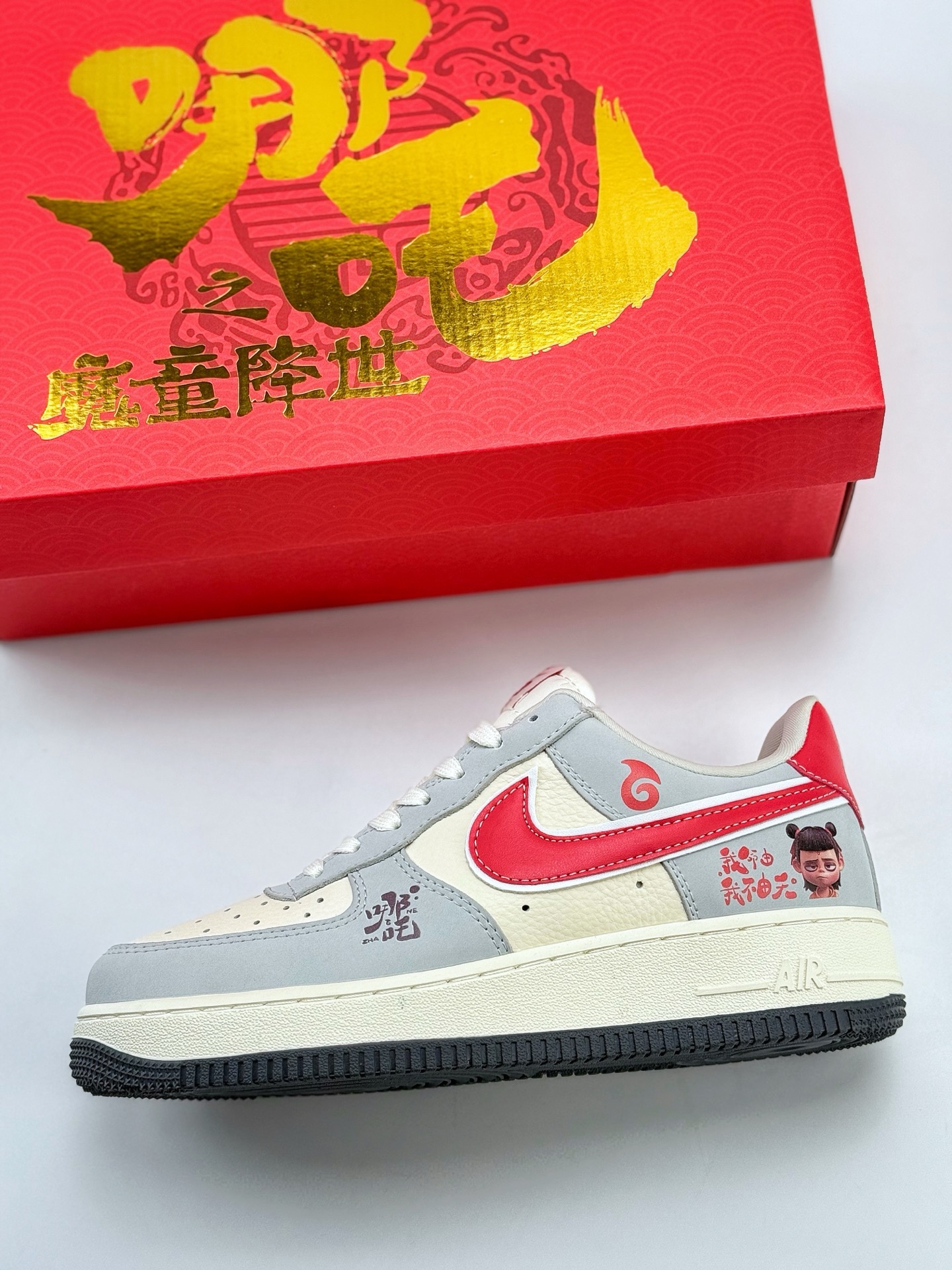 Nike Air Force 1 Low 07 哪吒 白灰红涂鸦 DF0188-046