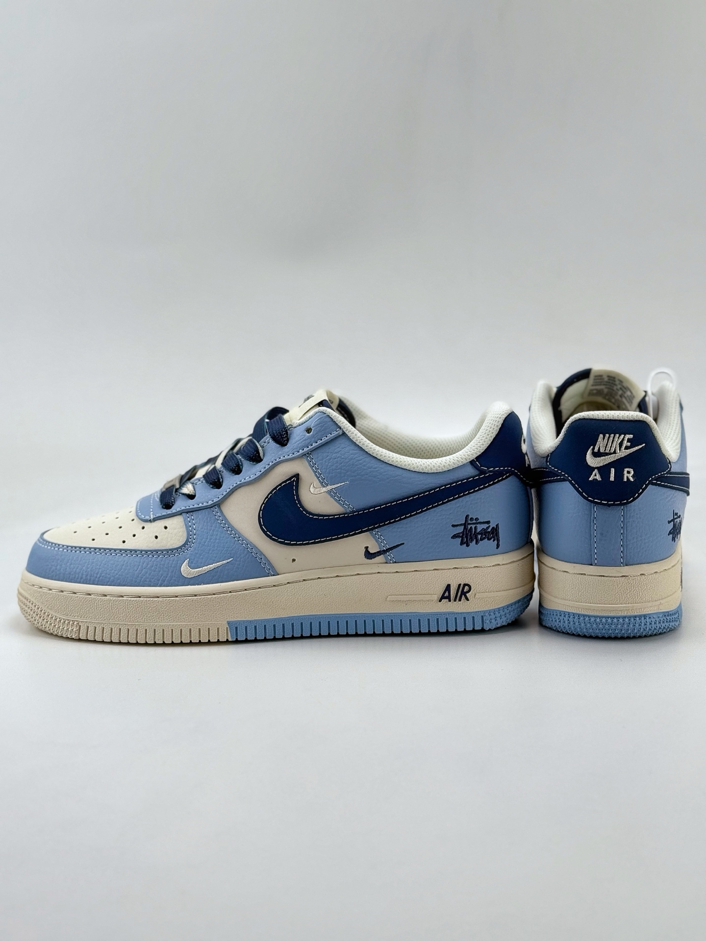 Nike Air Force 1 Low 07 x Stussy 白蓝三小钩 XS1958-516