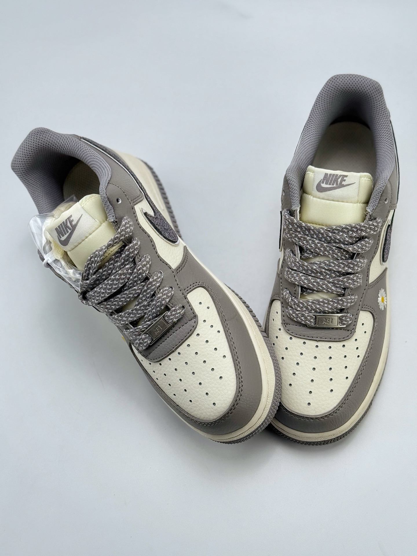 Nike Air Force 1 Low 07 x Peaceminusone 雏菊 白灰满天星 QY6818-614