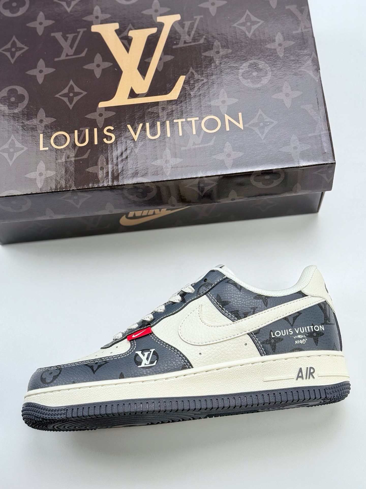180 Nike Air Force 1 Low 07 x Louis Vuitton 白藏青  CS5288-002