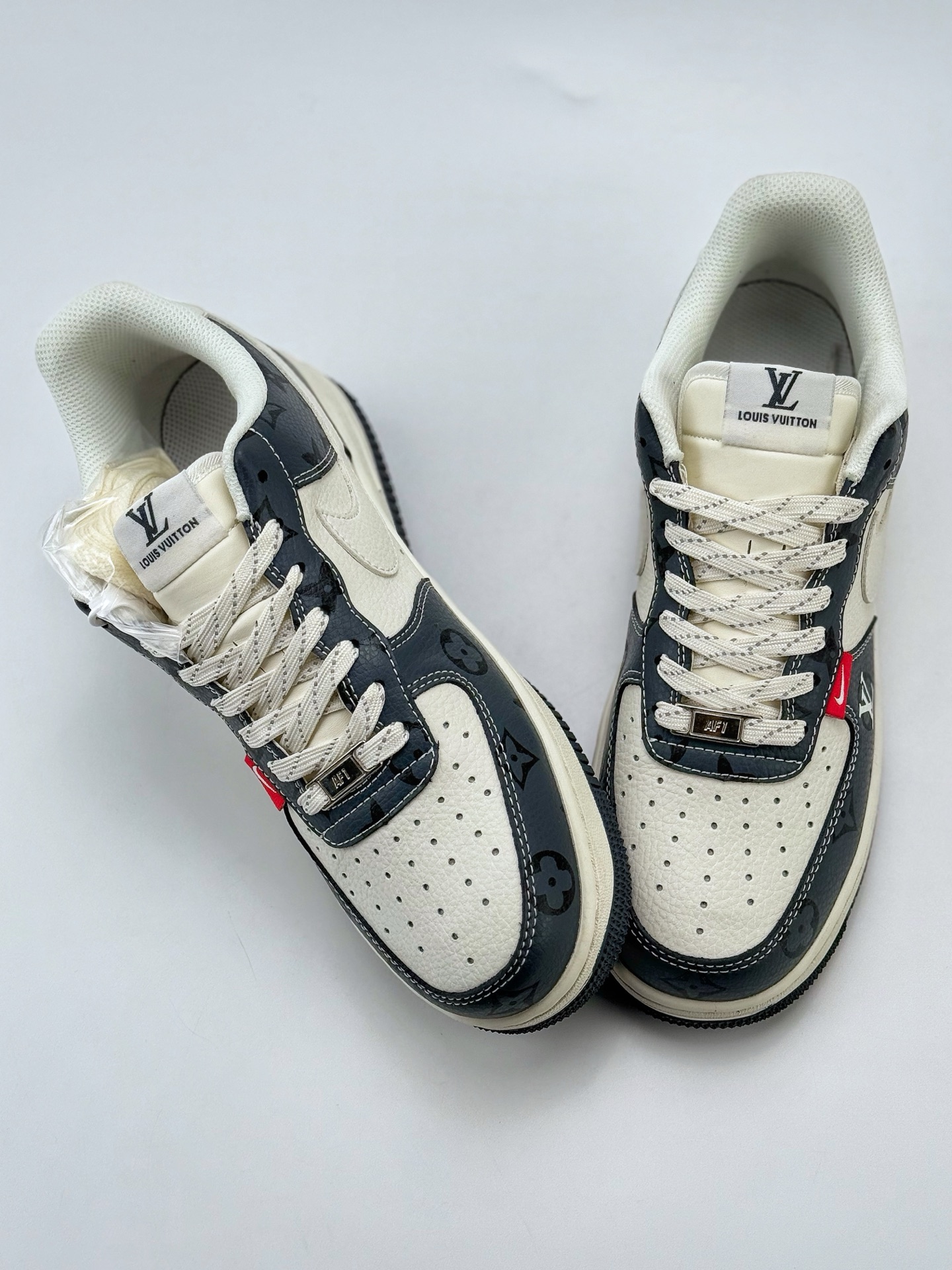 180 Nike Air Force 1 Low 07 x Louis Vuitton 白藏青  CS5288-002