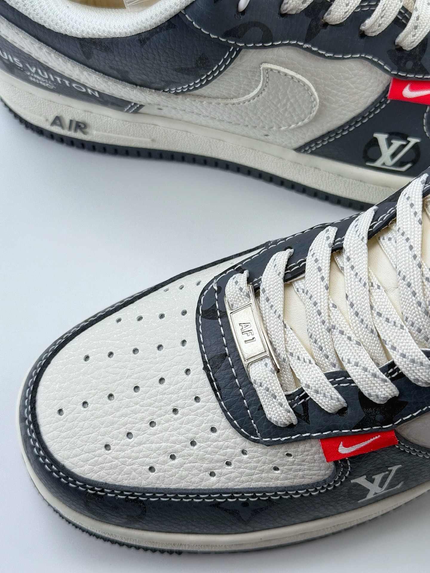 180 Nike Air Force 1 Low 07 x Louis Vuitton 白藏青  CS5288-002