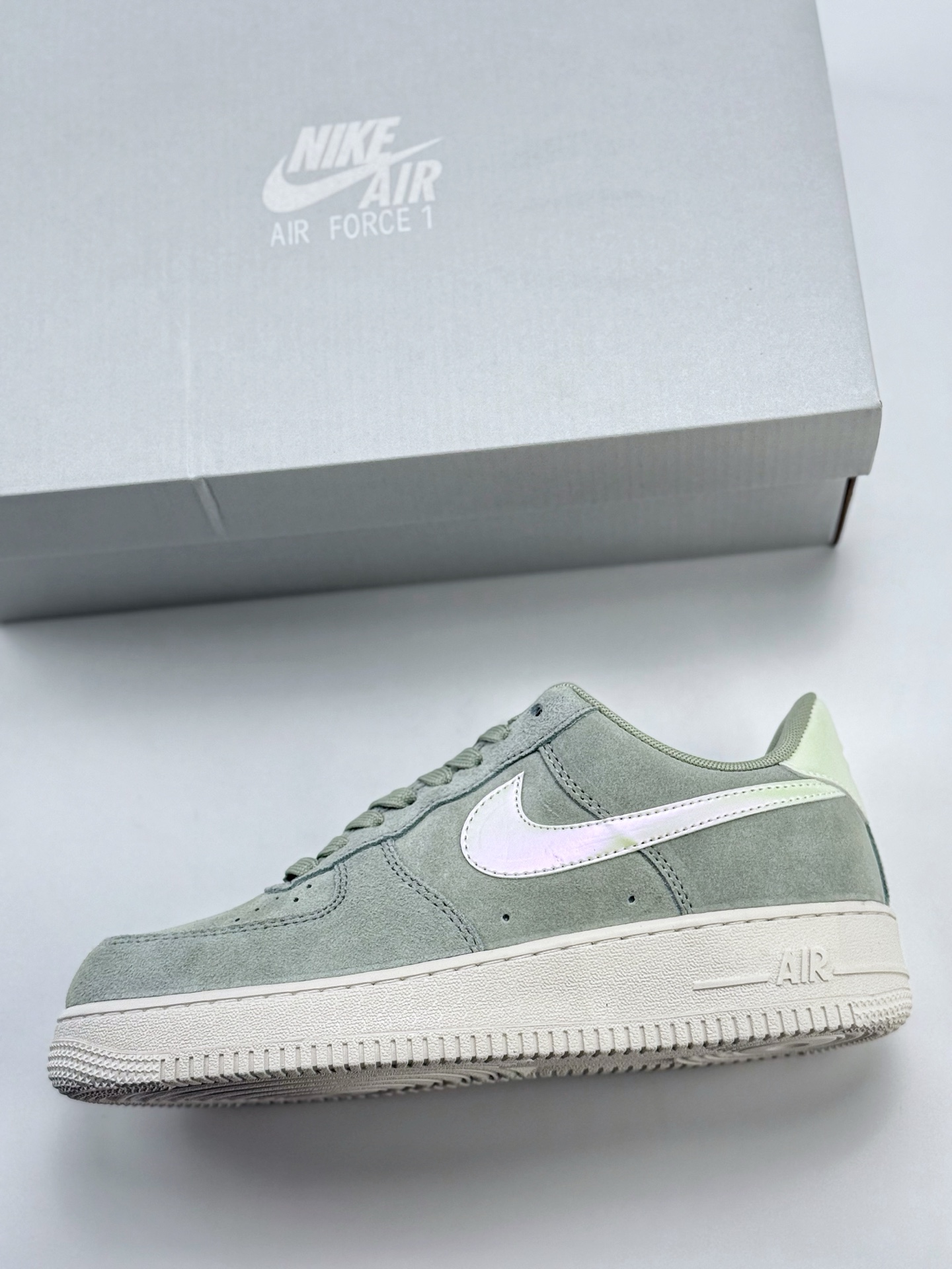 Nike Air Force 1 Low 07 灰绿翻毛 HJ4401-300