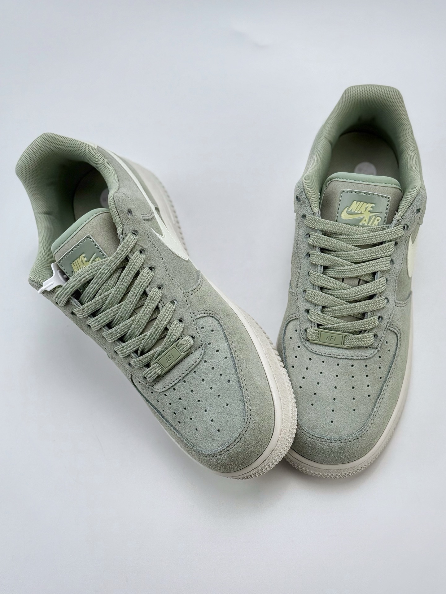 Nike Air Force 1 Low 07 灰绿翻毛 HJ4401-300