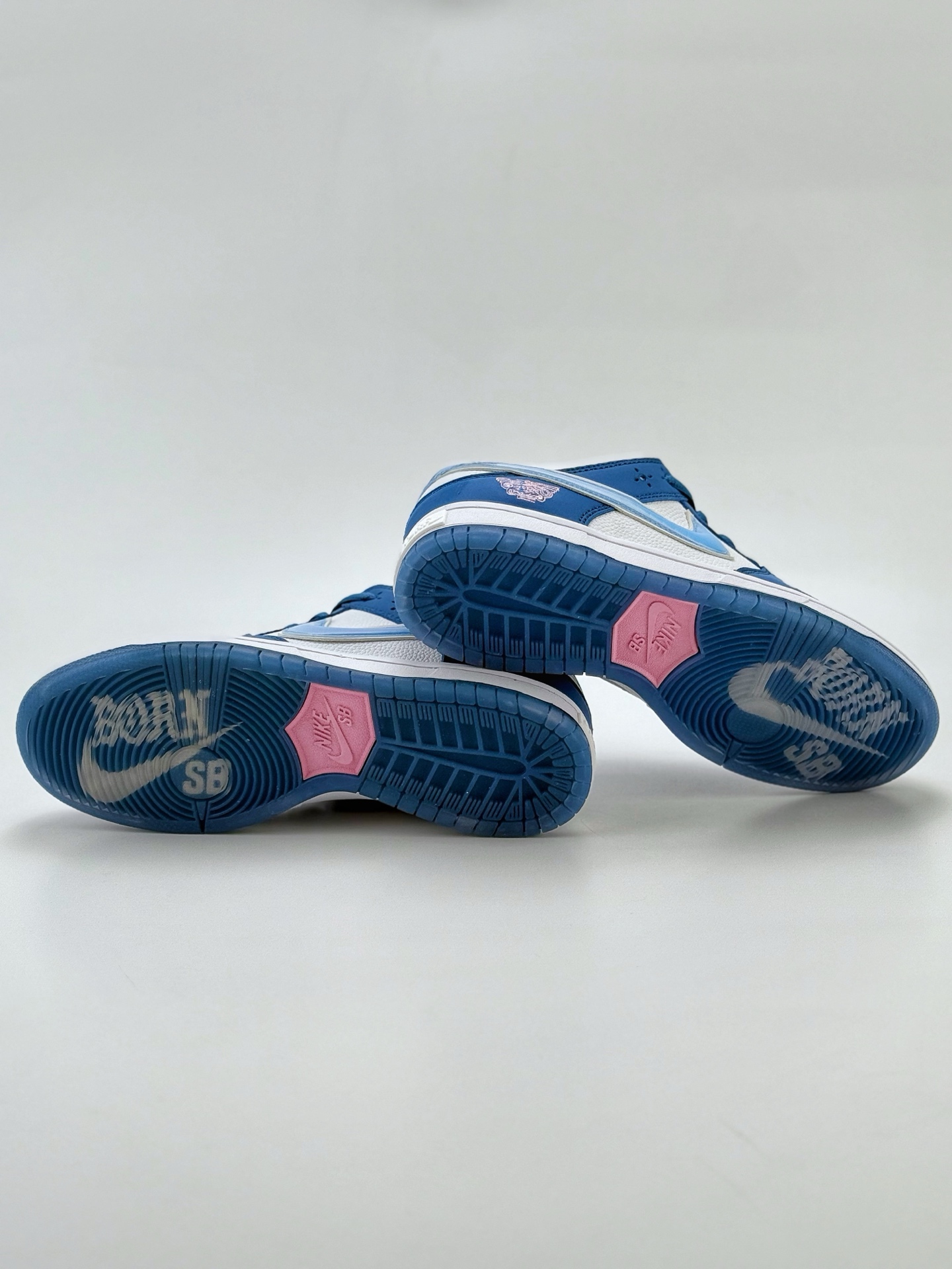 Nike SB Dunk Low x Born x Raised 蓝白 FN7819-400