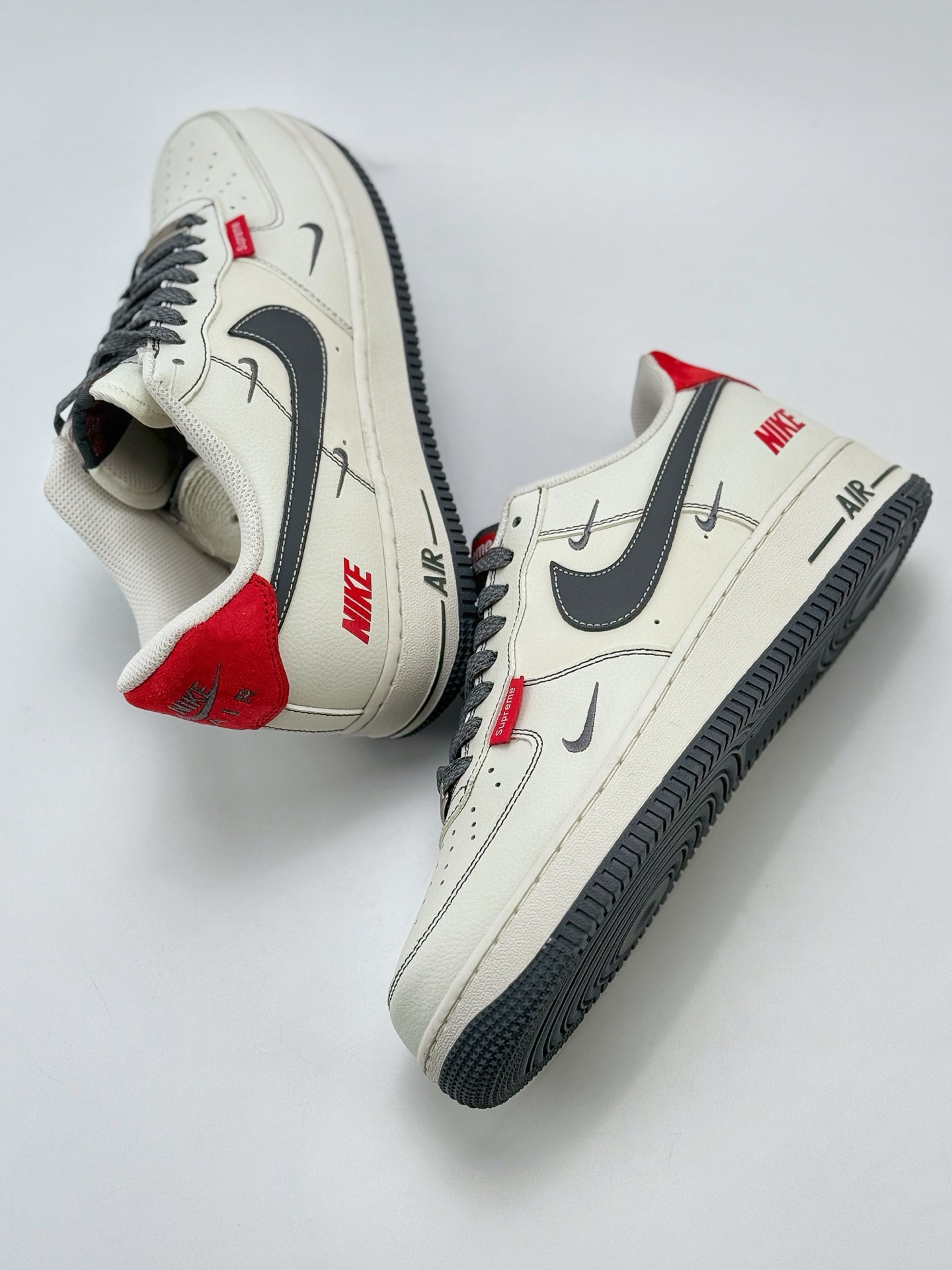 Nike Air Force 1 Low 07 x Supreme 白灰红三小钩满天星 KY8899-101