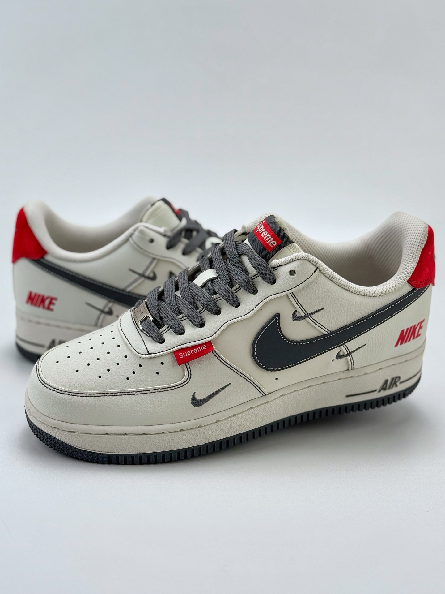 Nike Air Force 1 Low 07 x Supreme 白灰红三小钩满天星 KY8899-101