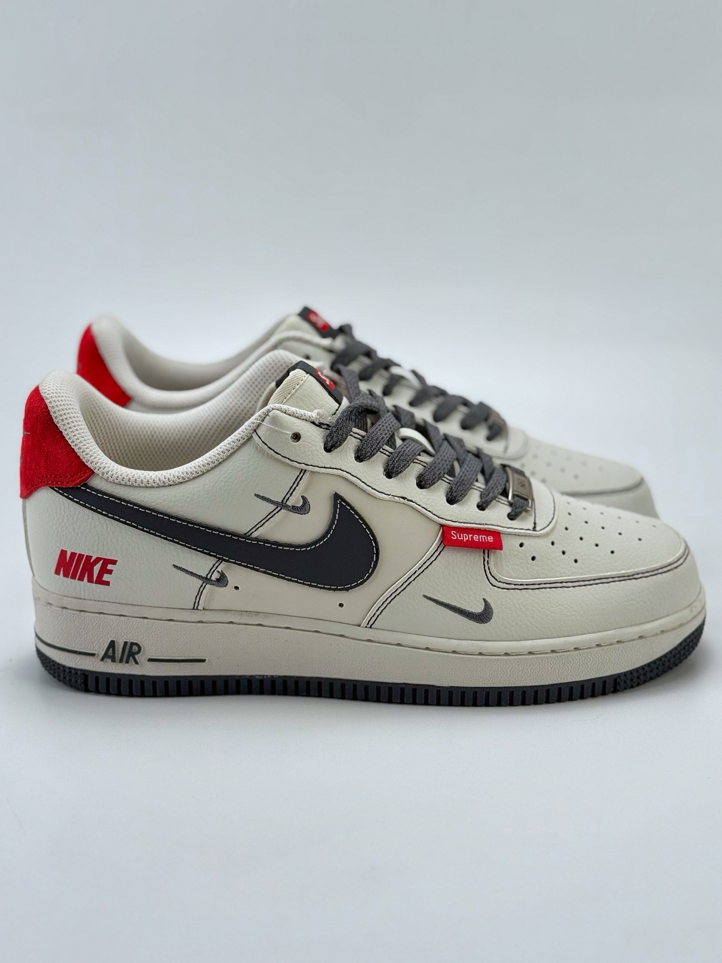 Nike Air Force 1 Low 07 x Supreme 白灰红三小钩满天星 KY8899-101