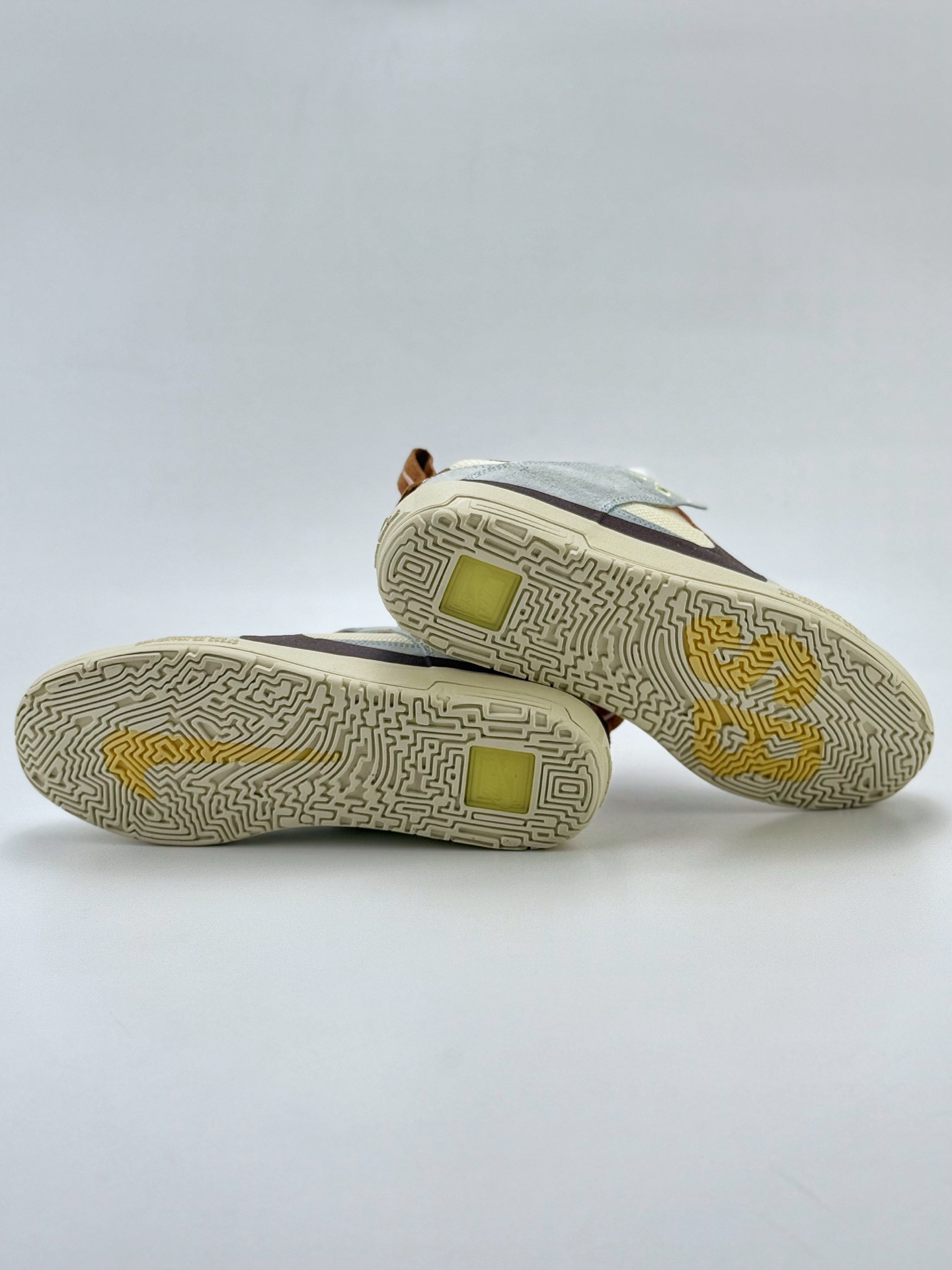 NIKE SB DAY ONE 米黑色 HQ3475-121