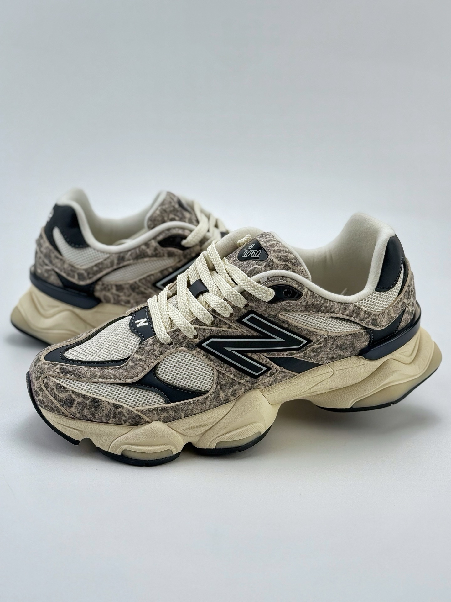 Joe Freshgoods x New Balance 版本 NB9060 联名款 复古休闲运动慢跑鞋 U9060SNA