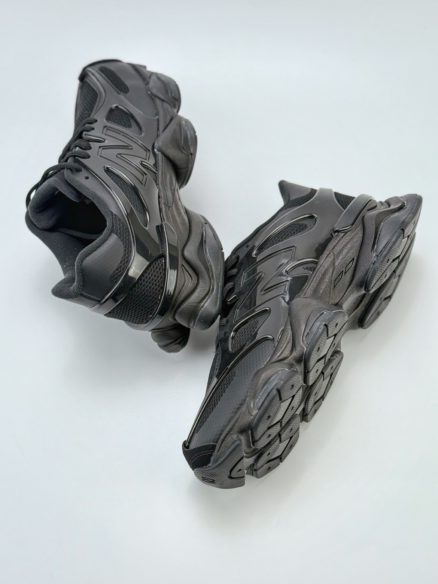 Joe Freshgoods x New Balance 版本 NB9060 联名款 复古休闲运动慢跑鞋 U9060IMA