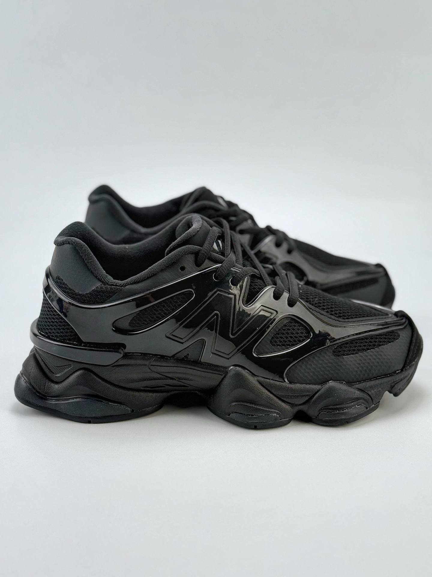 Joe Freshgoods x New Balance 版本 NB9060 联名款 复古休闲运动慢跑鞋 U9060IMA