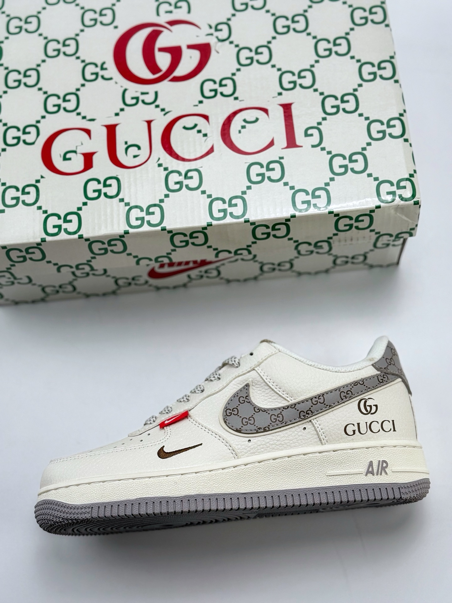 Nike Air Force 1 Low 07 x GUCCI 白灰小钩满天星 CS5288-001