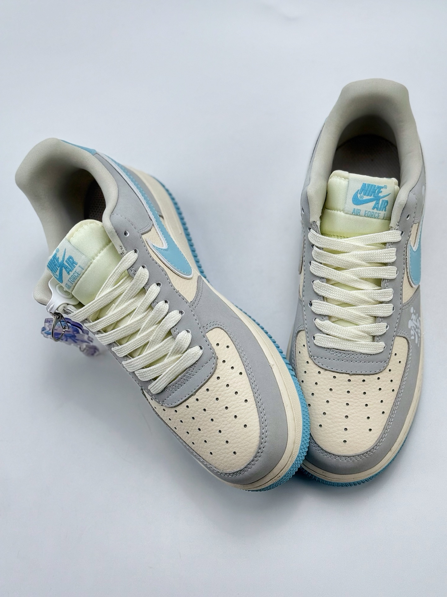 Nike Air Force 1 Low 07 哪吒 白灰蓝涂鸦 DF0188-047