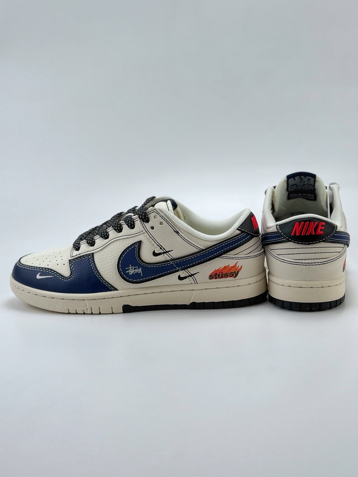 Nike SB Dunk Low x Stussy 白蓝黑三小钩满天星 ZH2598-226