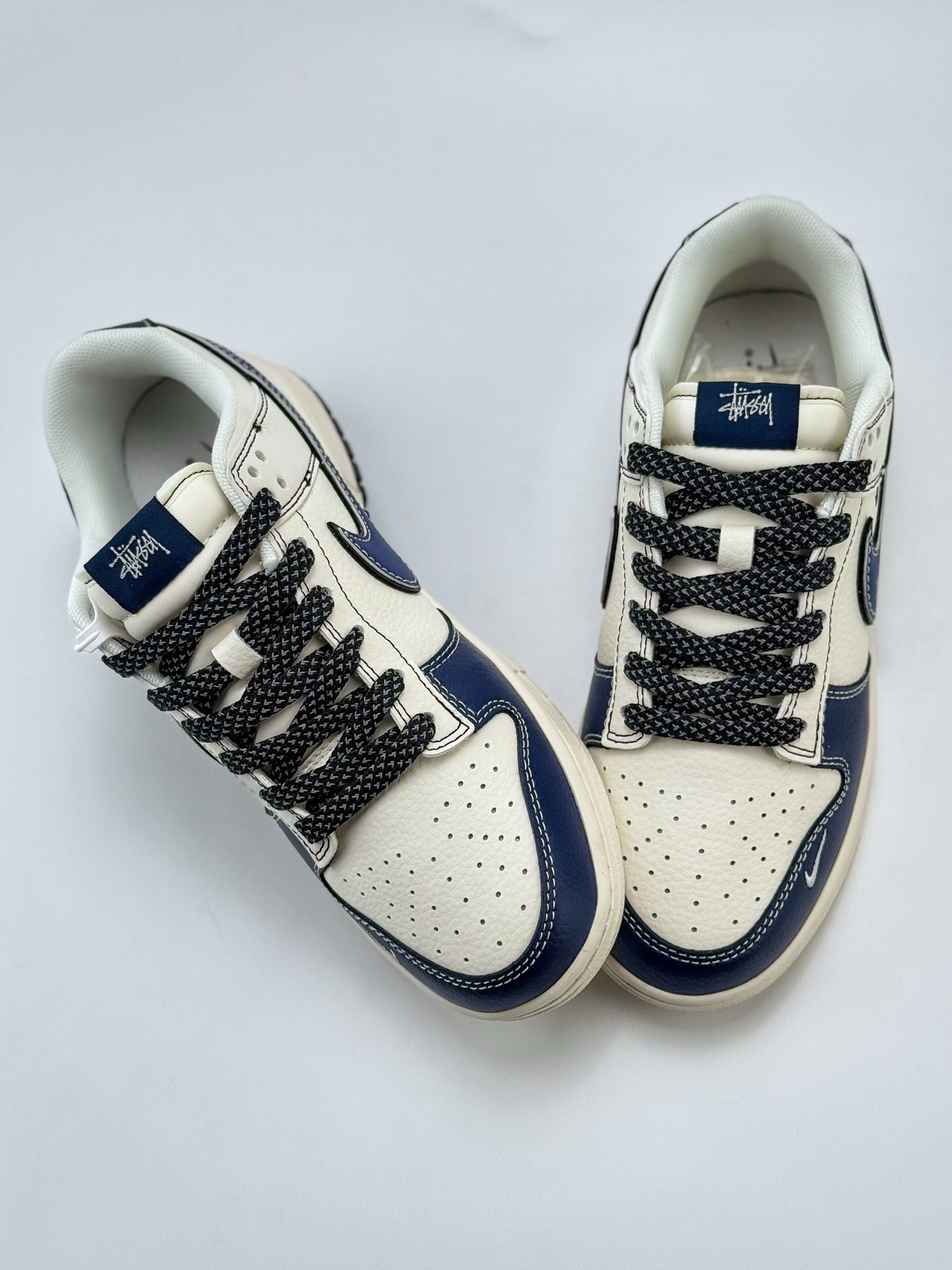Nike SB Dunk Low x Stussy 白蓝黑三小钩满天星 ZH2598-226
