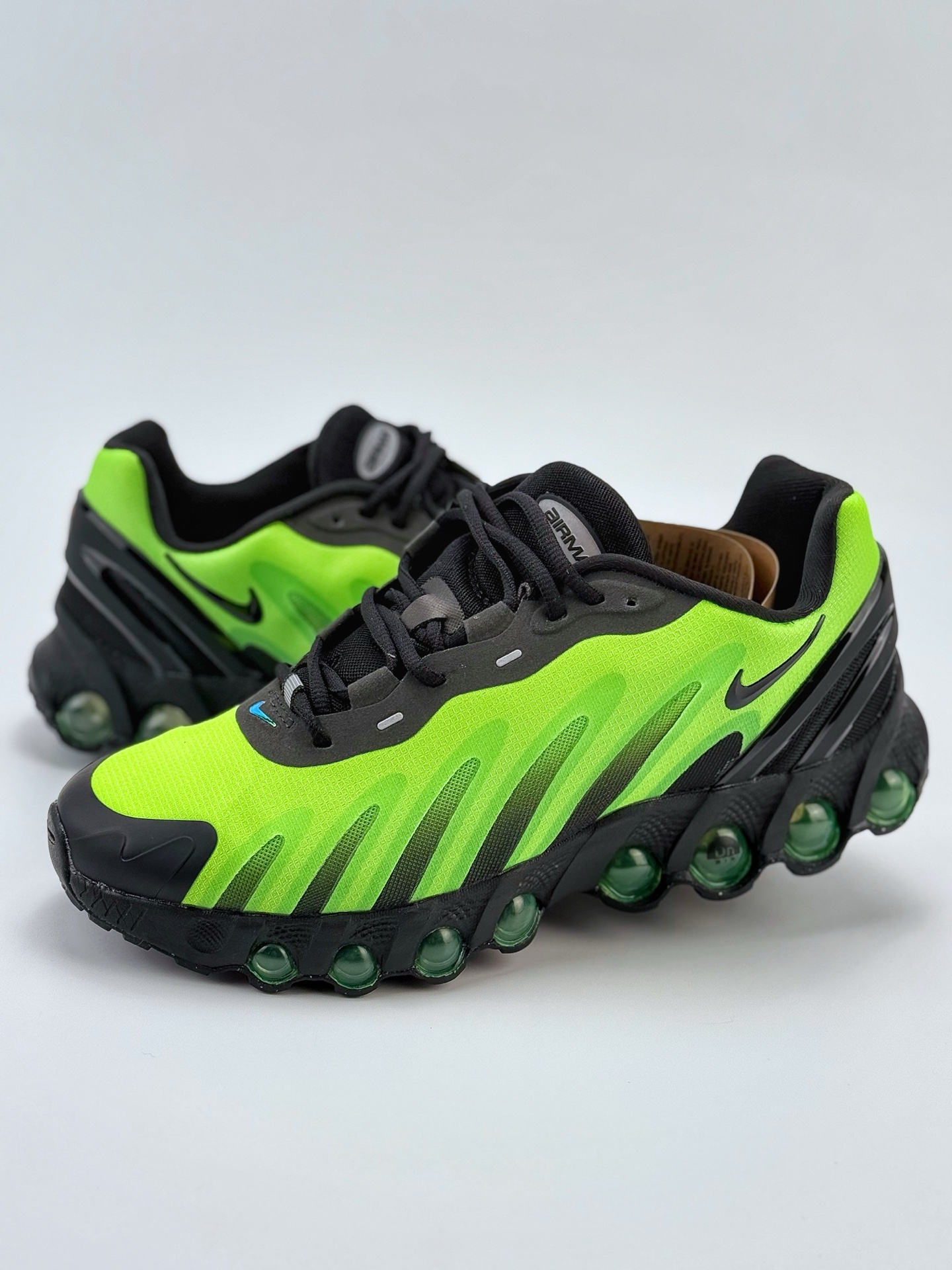 Nike Air Max DN8 复古减震气垫跑鞋 HQ4681-010