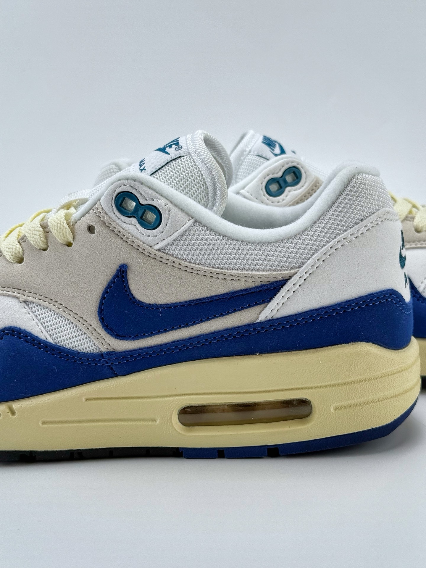 Nike Air Max 1 白宝蓝 复古休闲跑步鞋 FQ8048-133