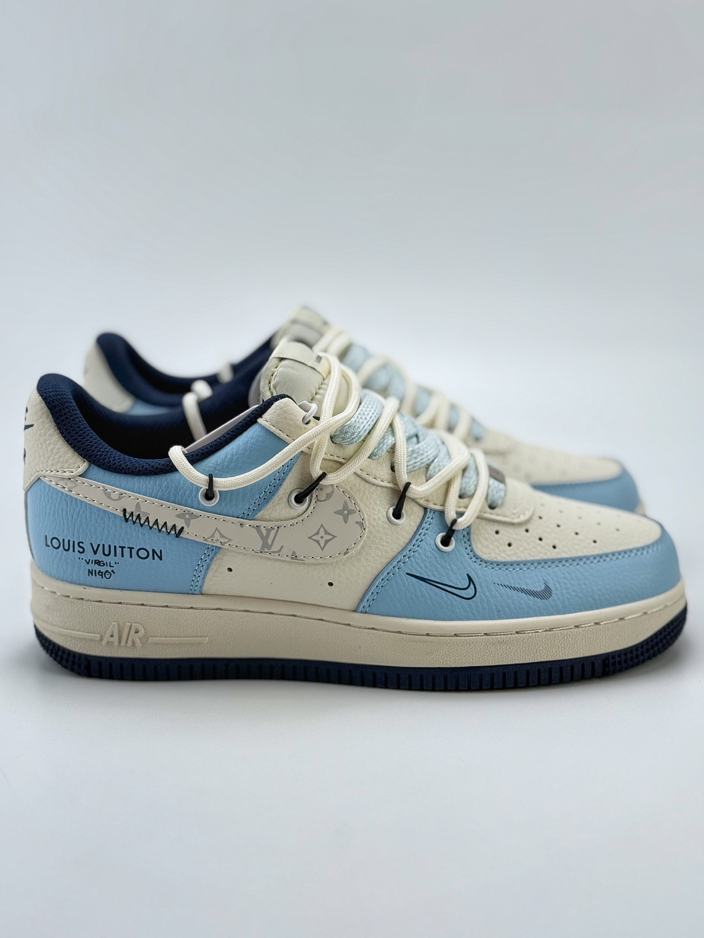 Nike Air Force 1 Low 07 x Louis Vuitton 白蓝小钩绑带 DM6868-058