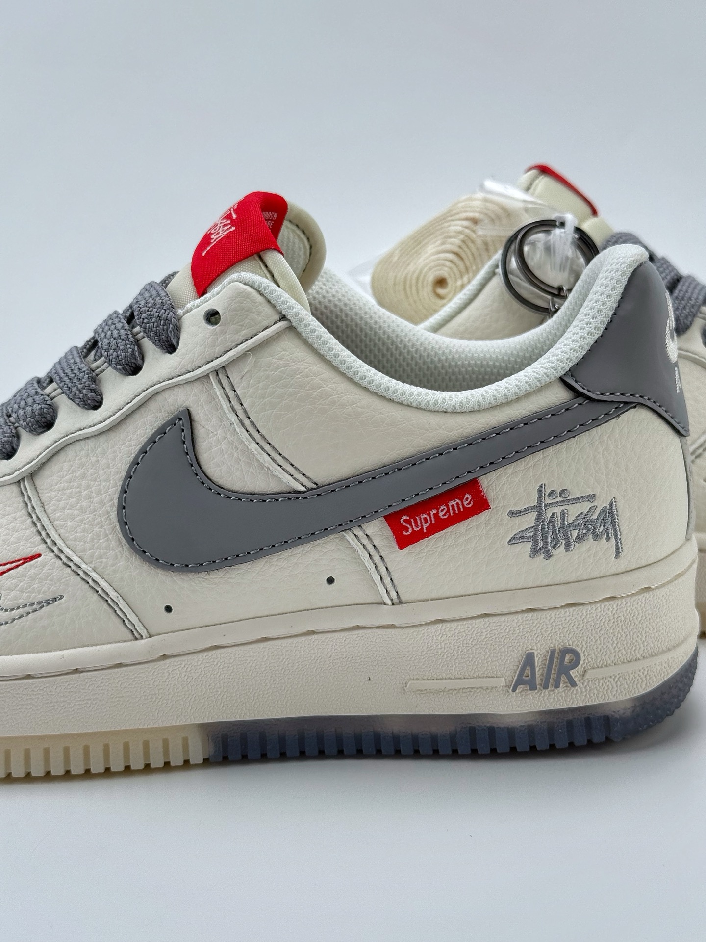 Nike Air Force 1 Low 07 x Stussy 白灰小钩满天星 HH7518-037