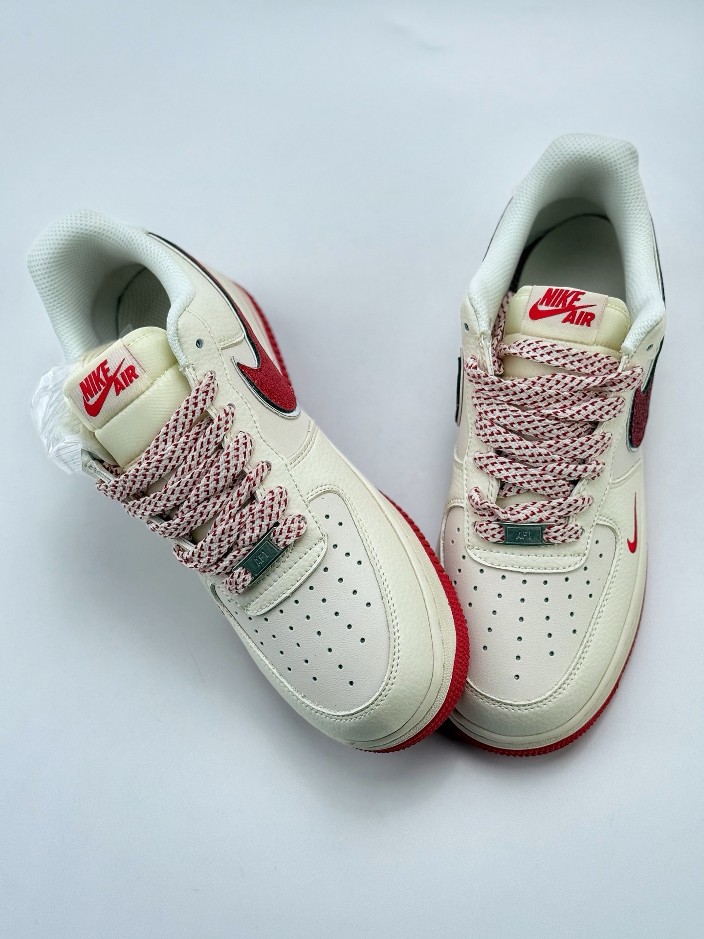 220 Nike Air Force 1 Low 07 蛇年限定 白红小钩满天星 QY6818-601