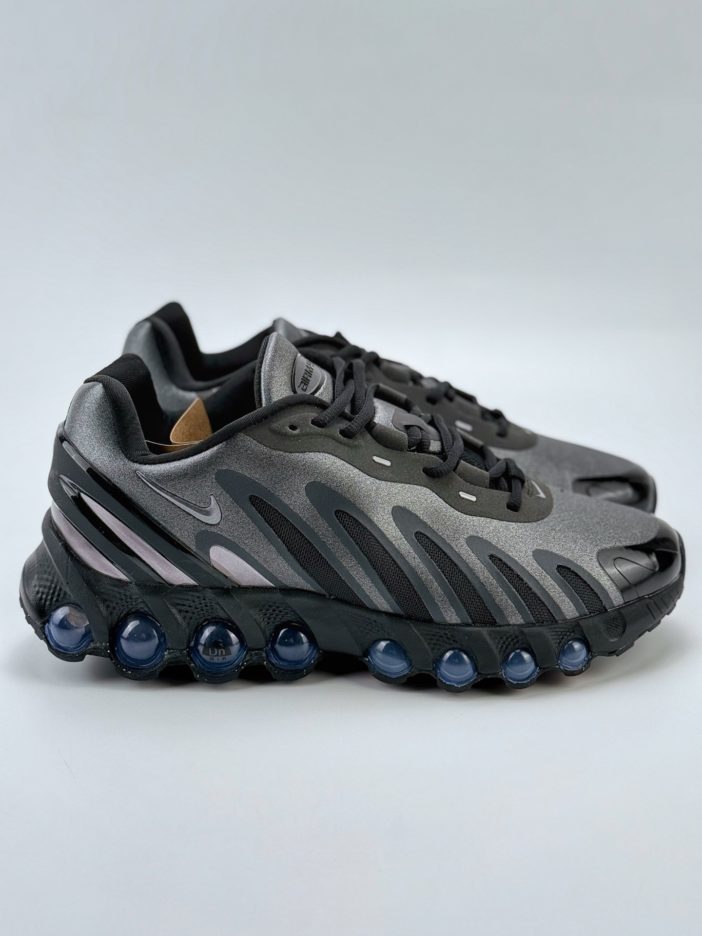 190 Nike Air Max DN8 复古减震气垫跑鞋  HF5509-002