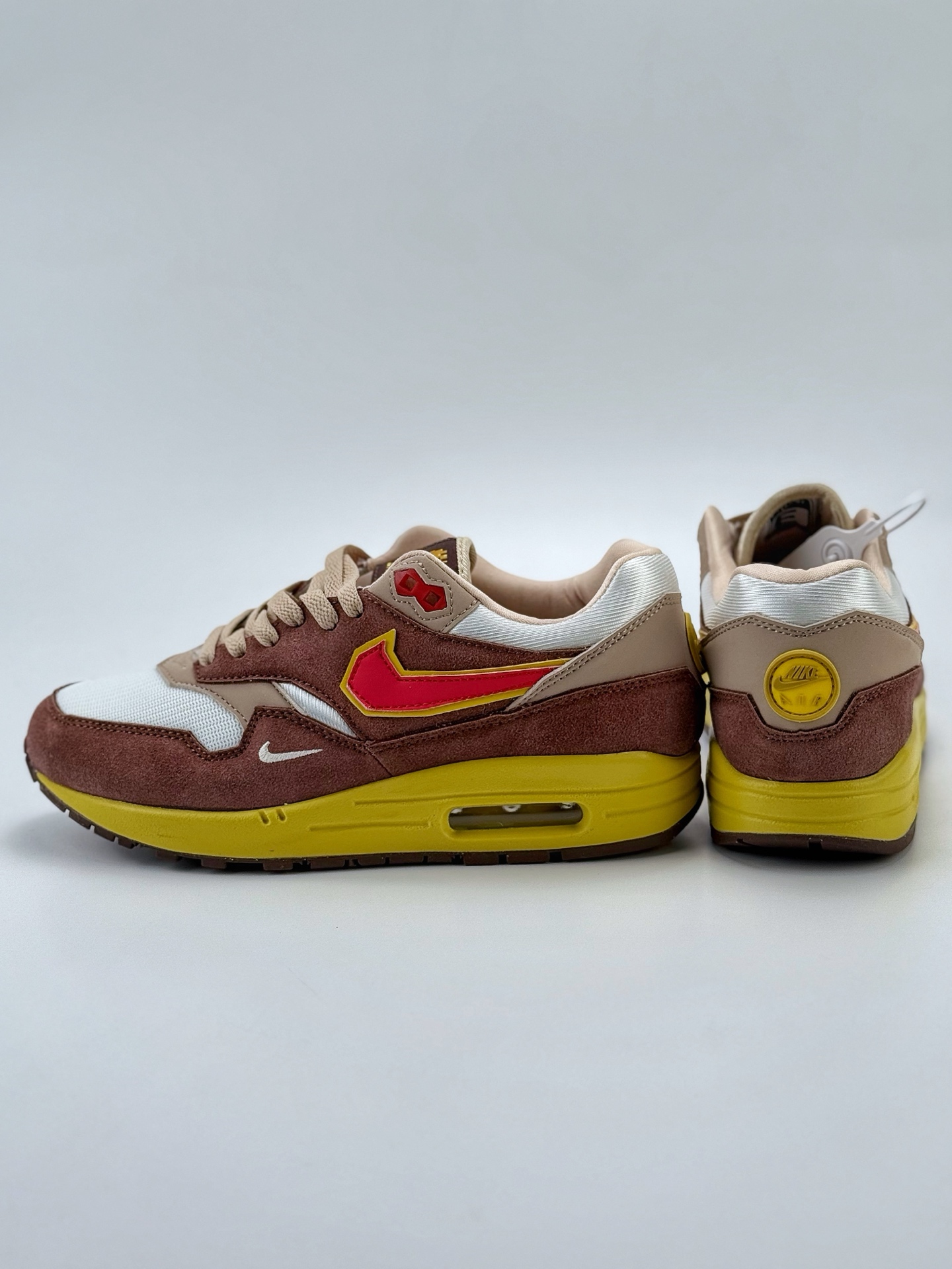 210 Nike Air Max 1 x SWOOSH ”Big Head Origins” 棕色 复古休闲跑步鞋  HV5776-200
